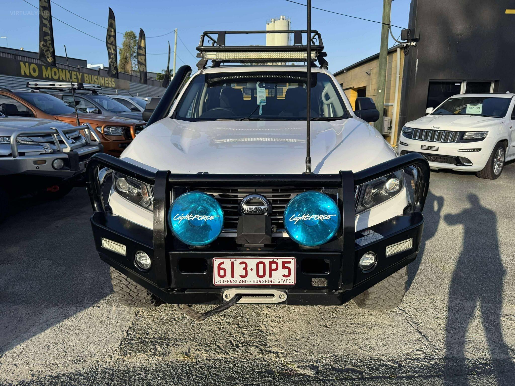 NISSAN NAVARA