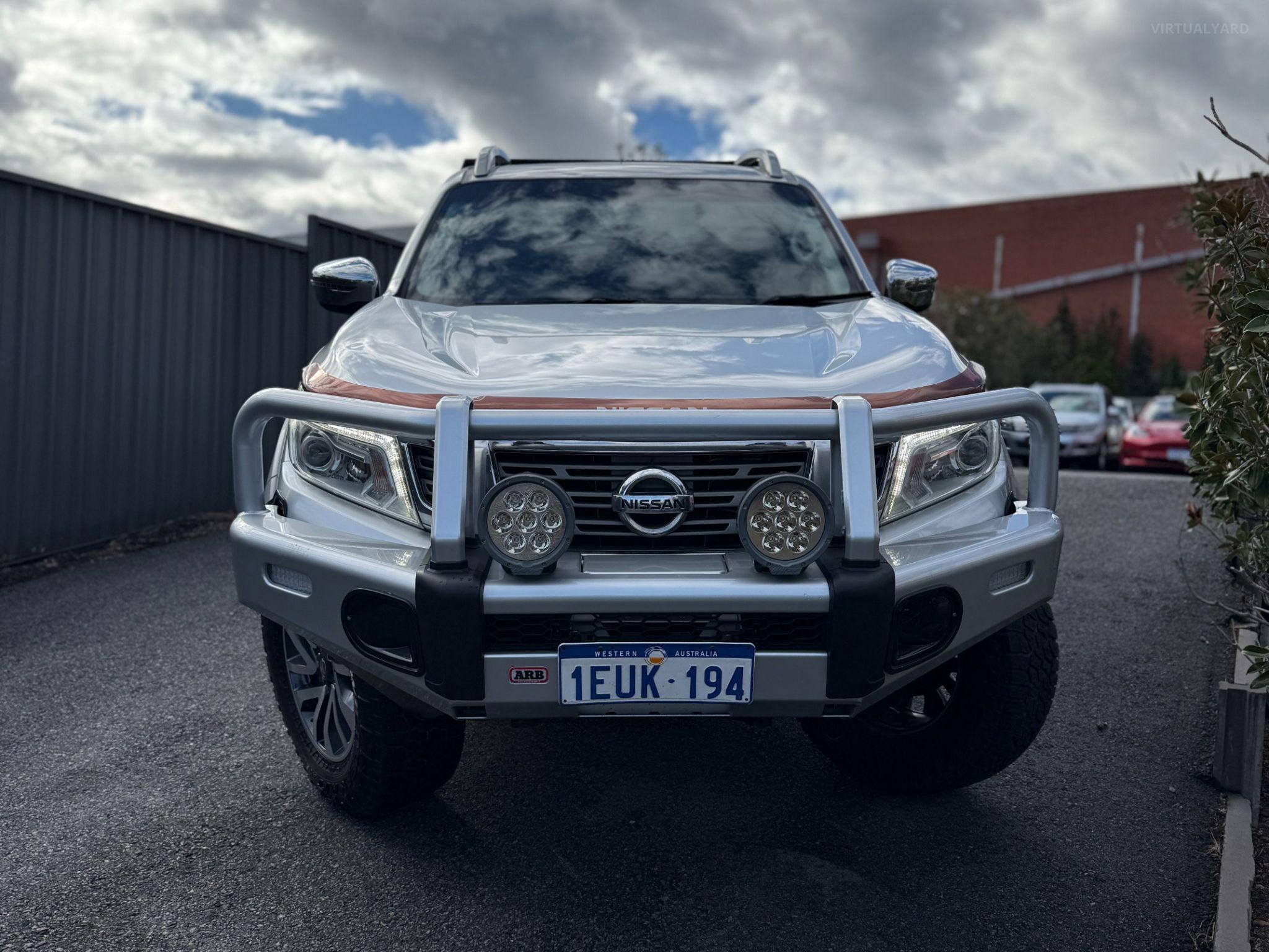 NISSAN NAVARA