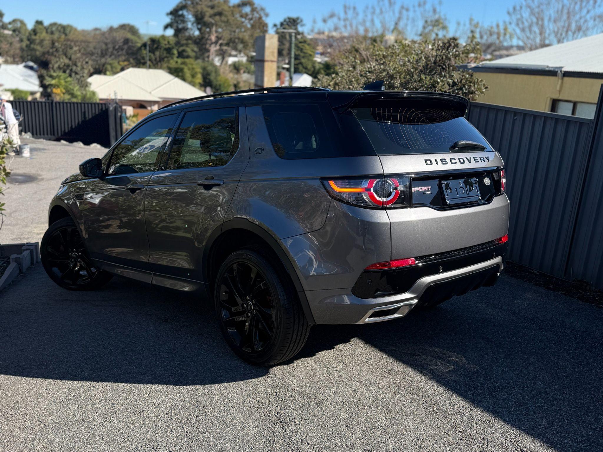 LAND ROVER DISCOVERY SPORT