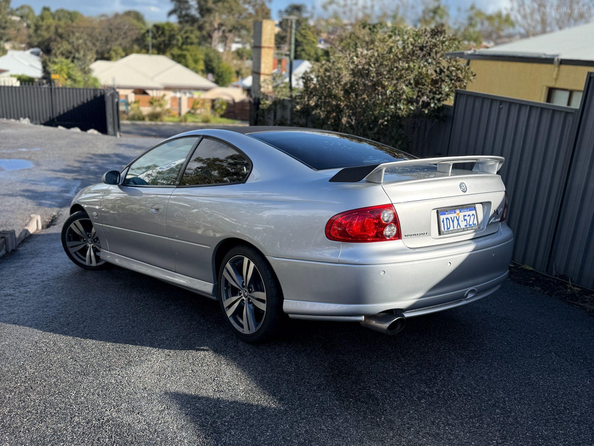 HOLDEN MONARO