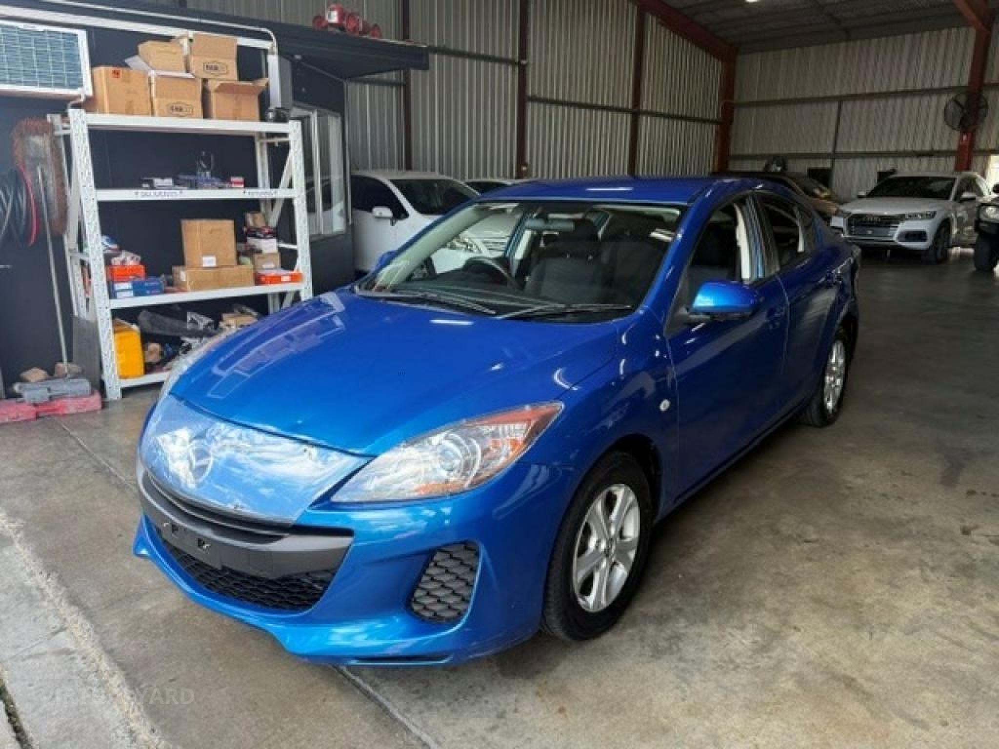 MAZDA MAZDA3