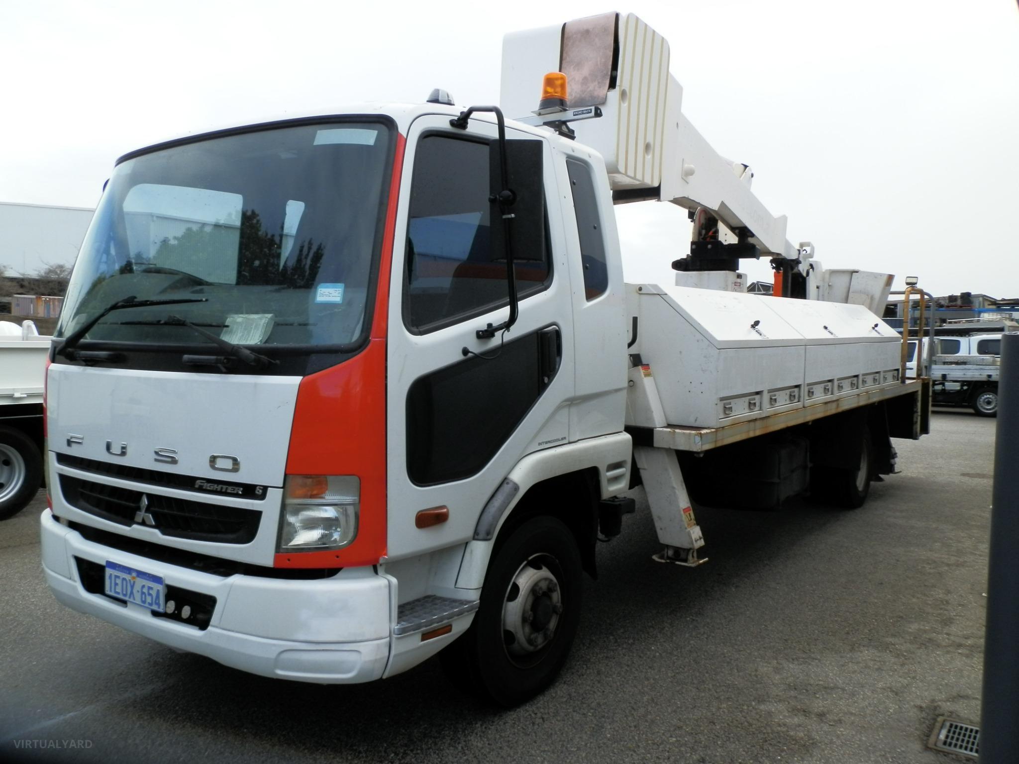 MITSUBISHI FUSO FIGHTER FK600