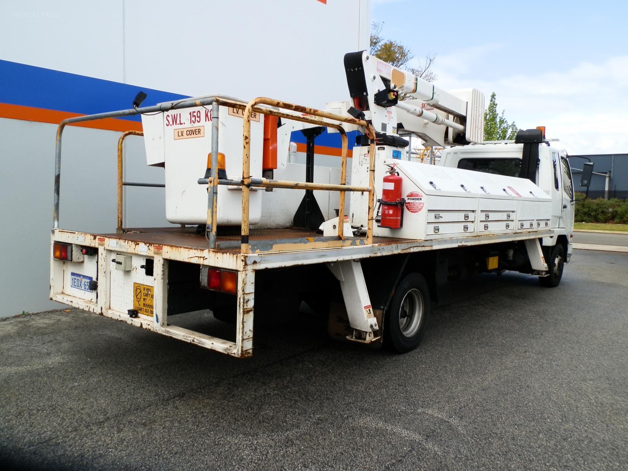 MITSUBISHI FUSO FIGHTER FK600