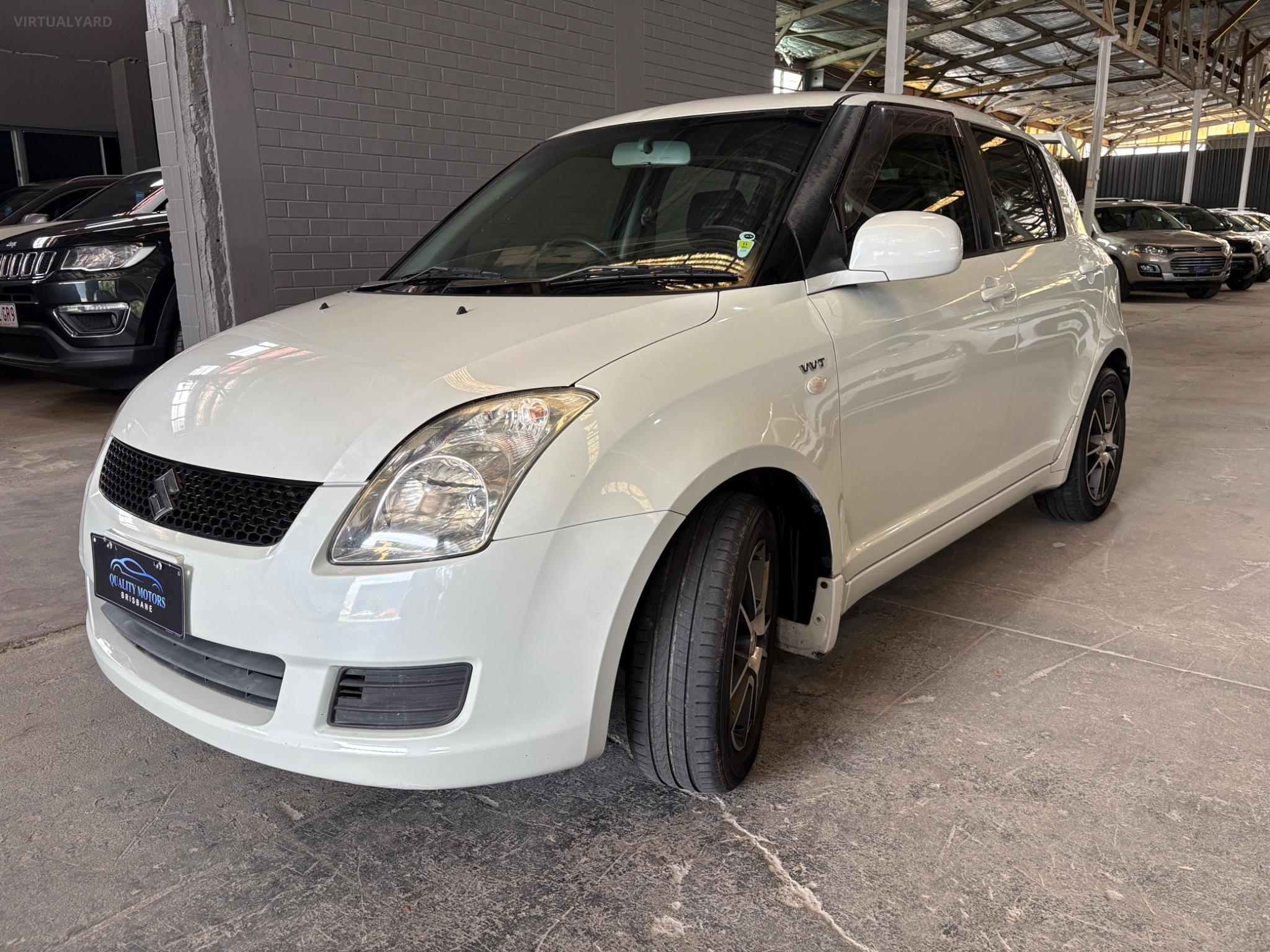 SUZUKI SWIFT