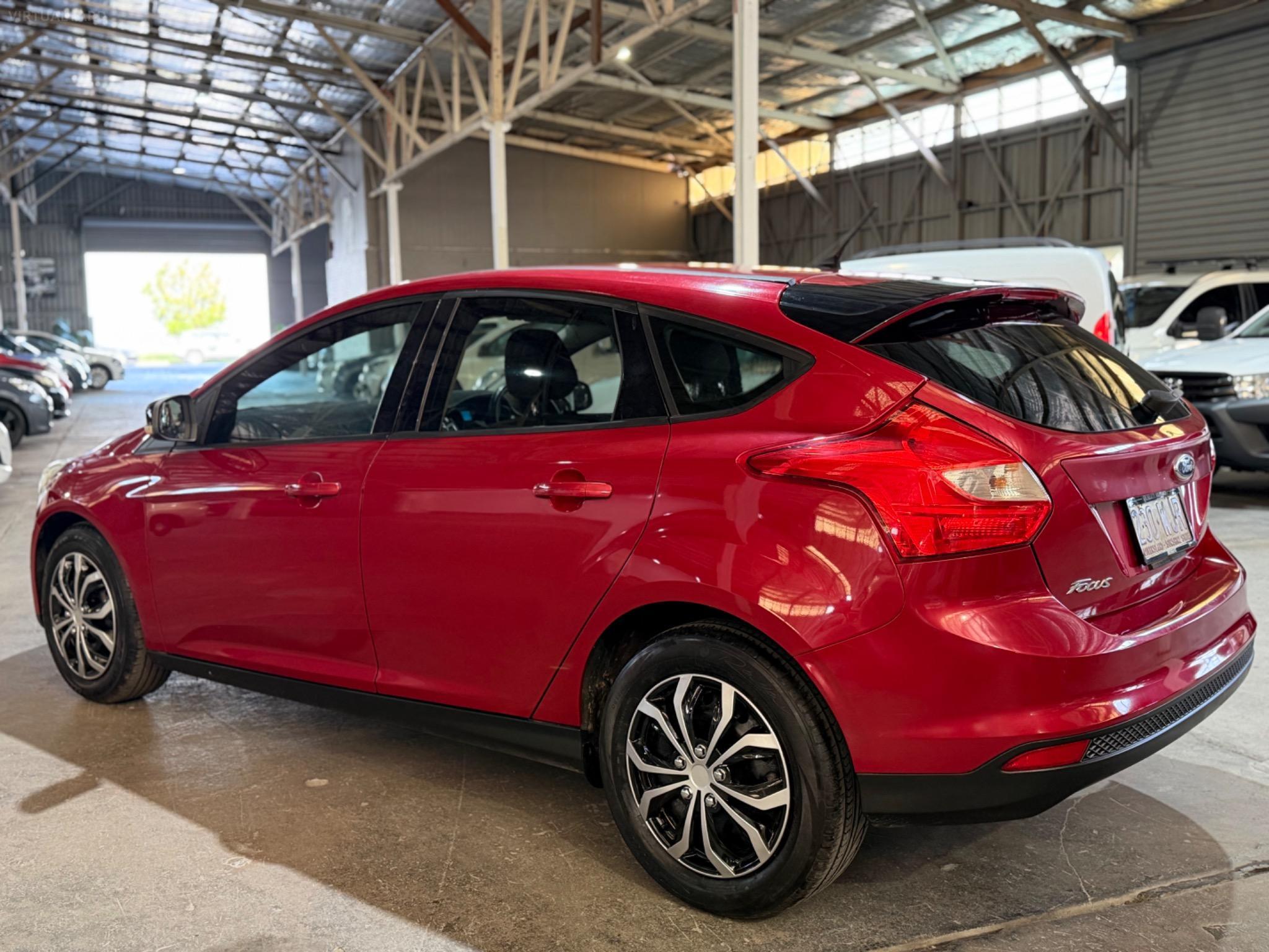 FORD FOCUS