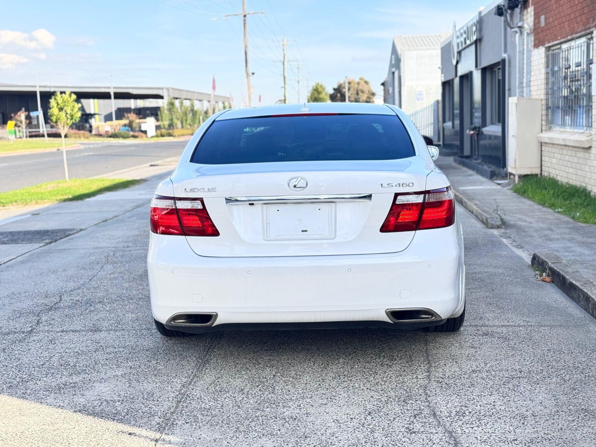 LEXUS LS460