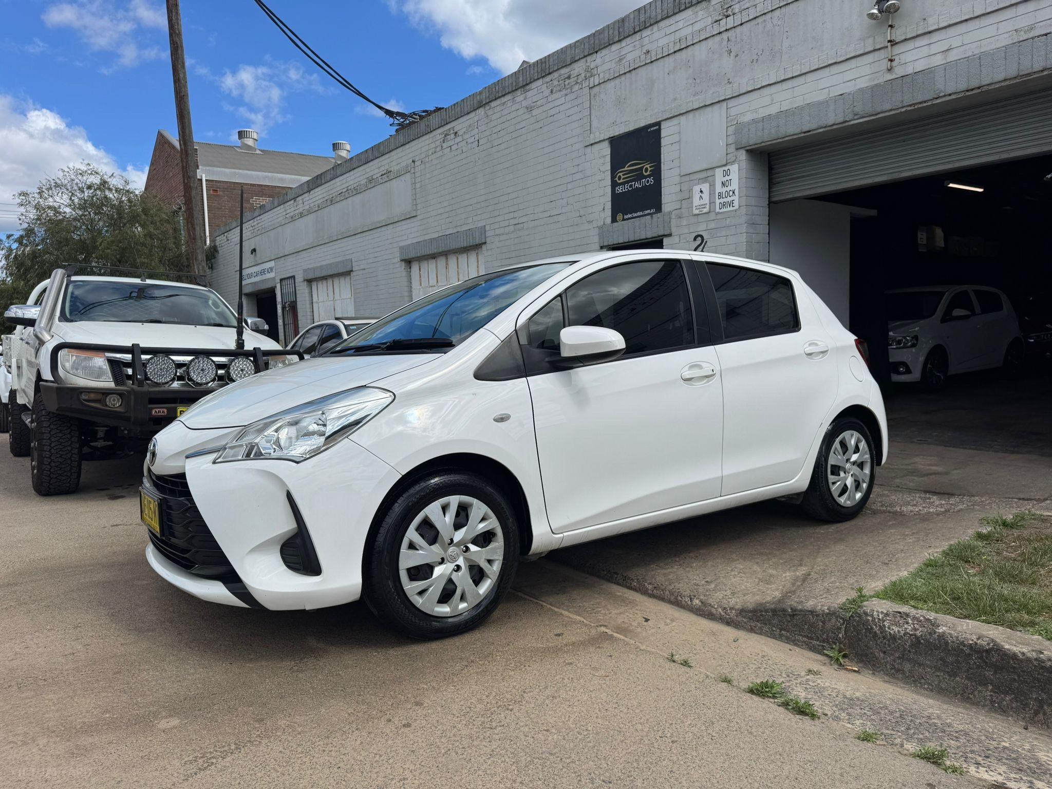 TOYOTA YARIS