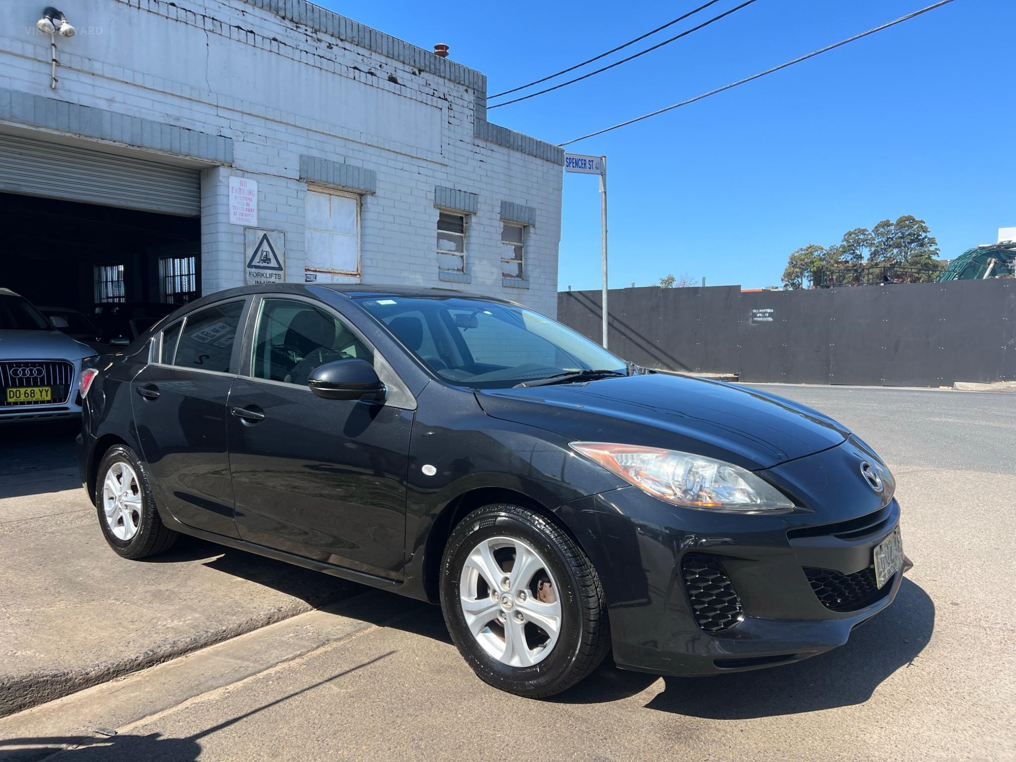 MAZDA MAZDA3