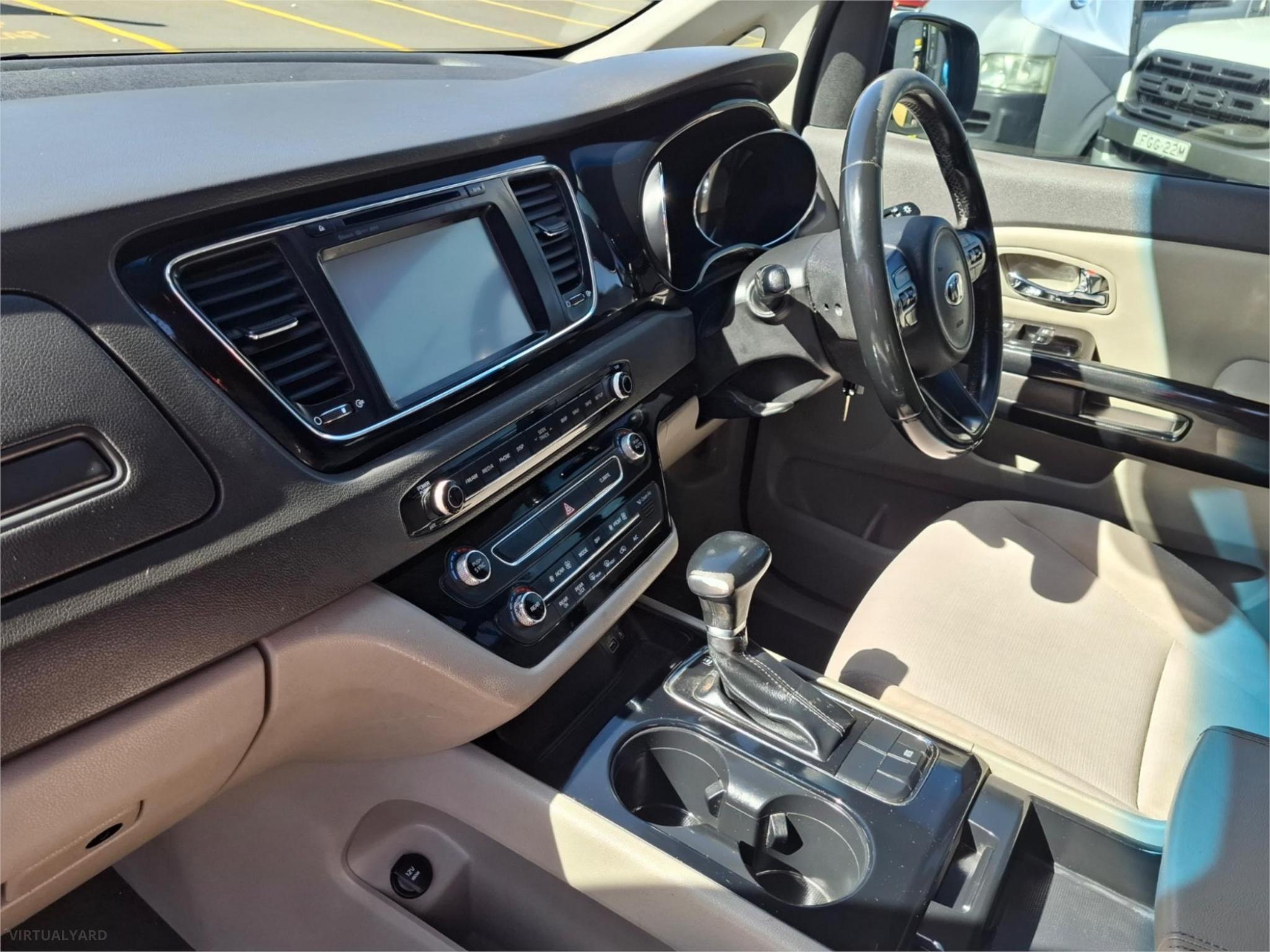 2017 KIA CARNIVAL YP SI WAGON 8ST 5DR SPTS AUTO 6SP 2.2DT [MY18] image 20