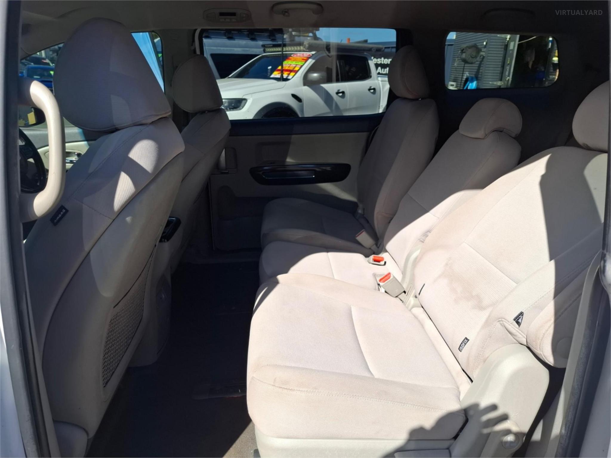 2017 KIA CARNIVAL YP SI WAGON 8ST 5DR SPTS AUTO 6SP 2.2DT [MY18] image 22