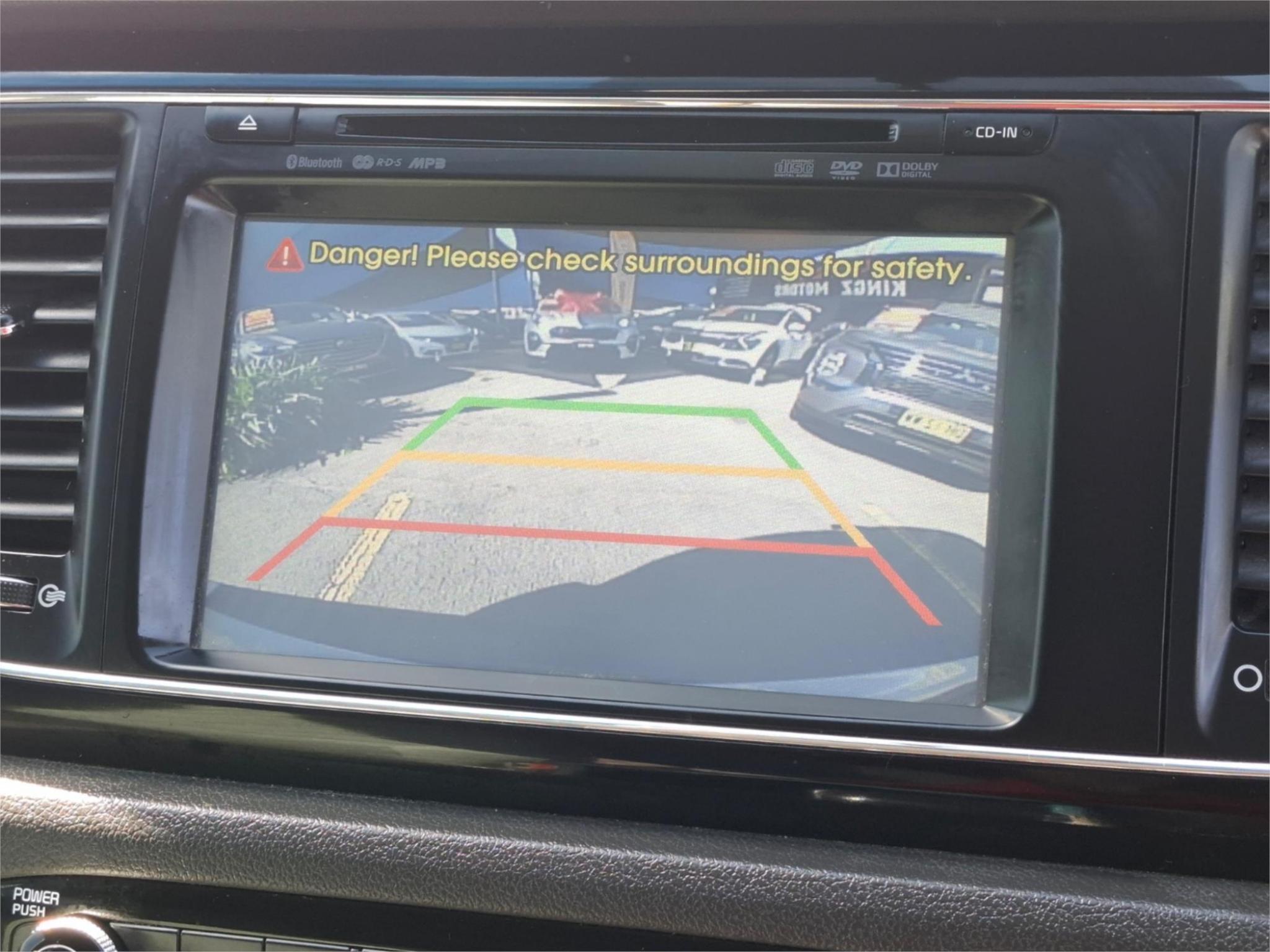 2017 KIA CARNIVAL YP SI WAGON 8ST 5DR SPTS AUTO 6SP 2.2DT [MY18] image 16