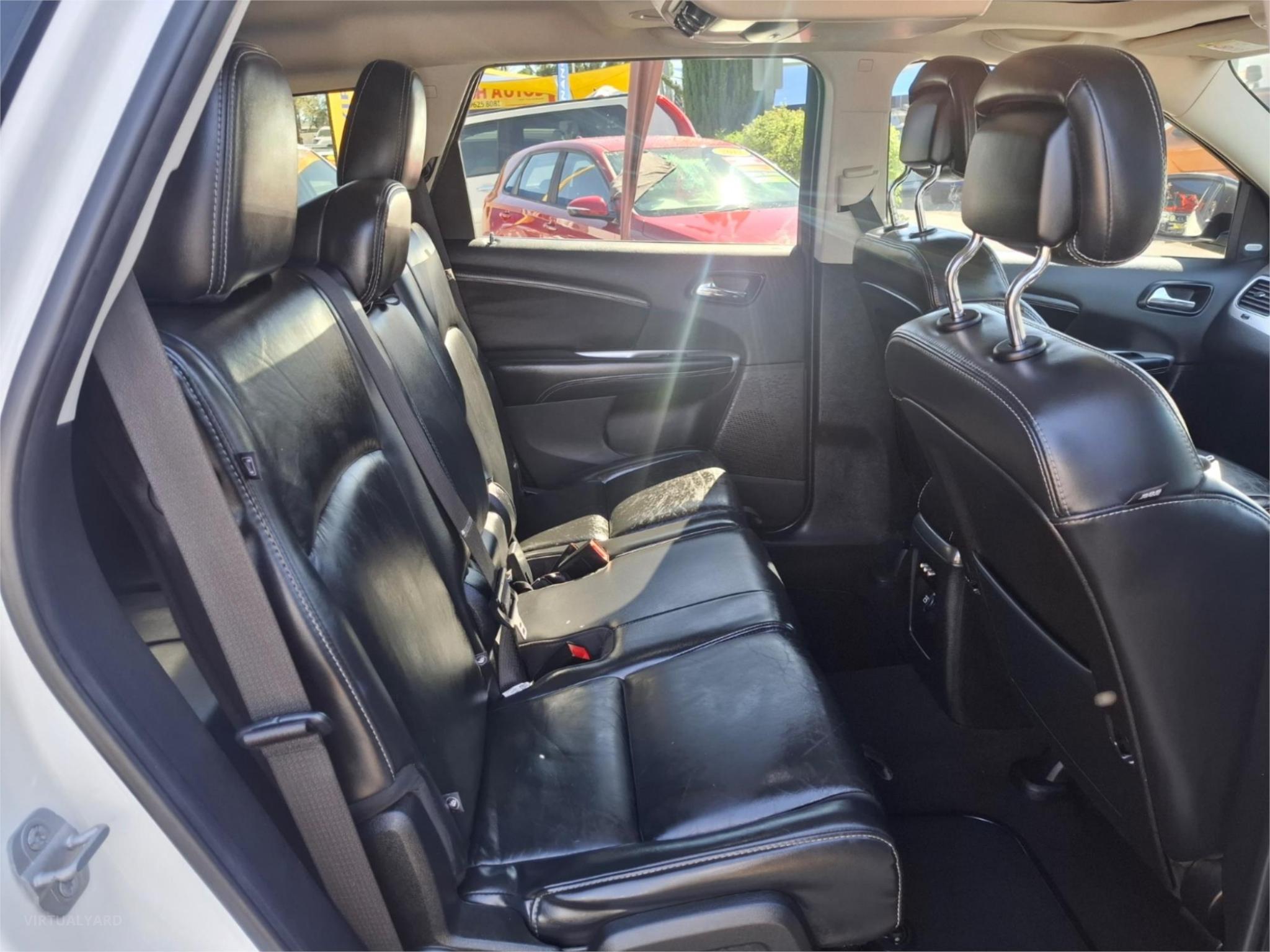 2014 FIAT FREEMONT JF LOUNGE WAGON 5DR AUTO 6SP 2.4I image 11