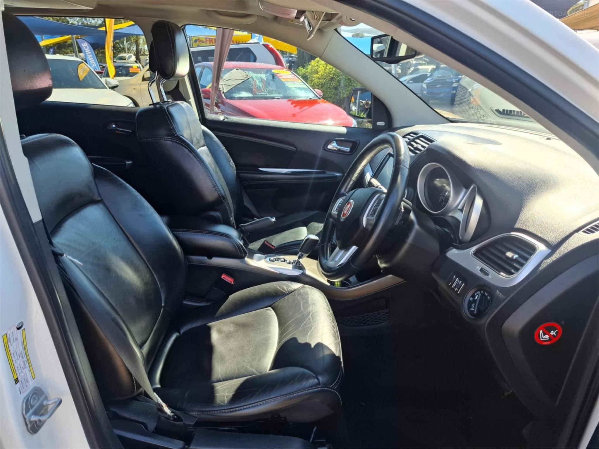 2014 FIAT FREEMONT JF LOUNGE WAGON 5DR AUTO 6SP 2.4I image 10