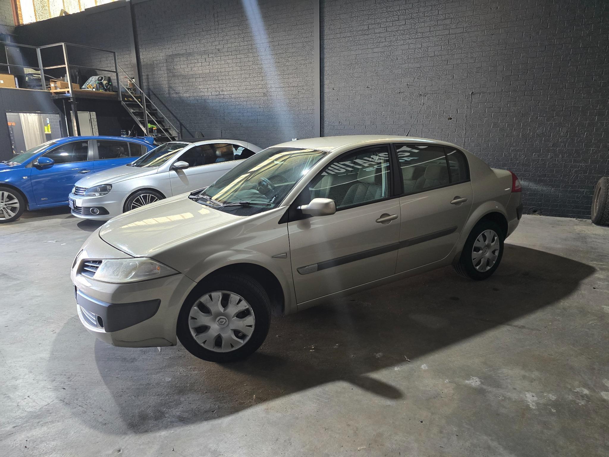 RENAULT MEGANE