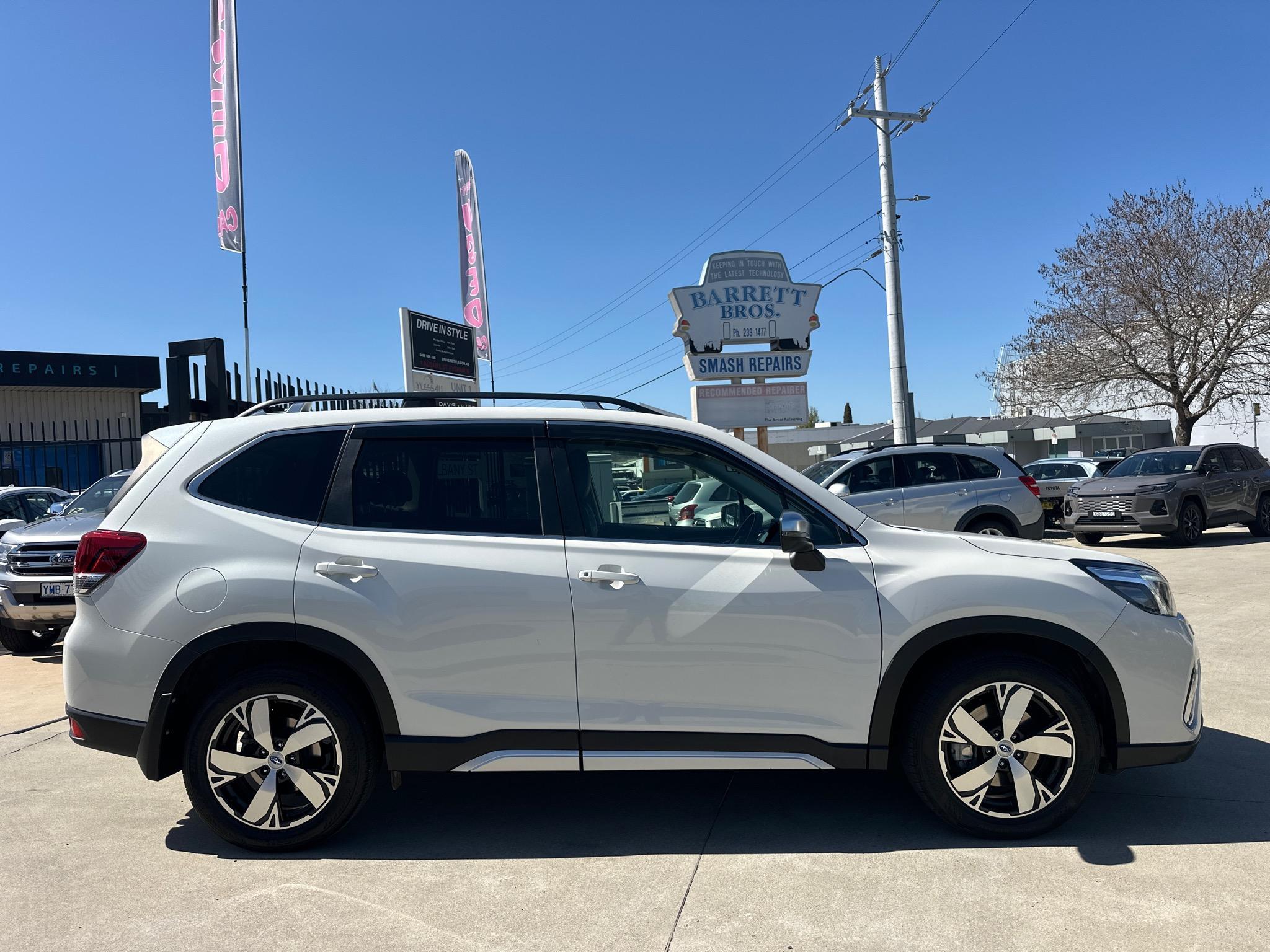 SUBARU FORESTER