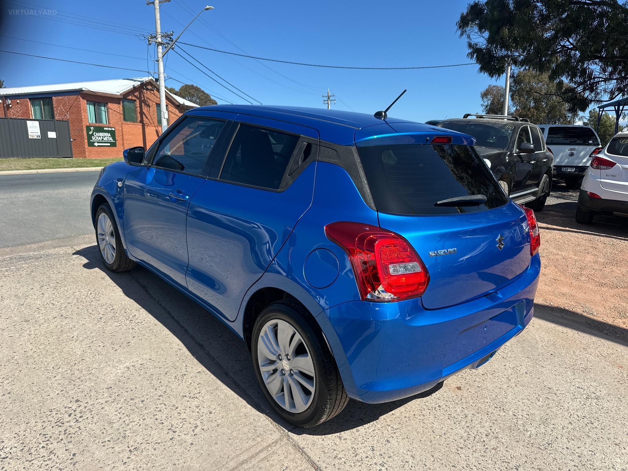 SUZUKI SWIFT