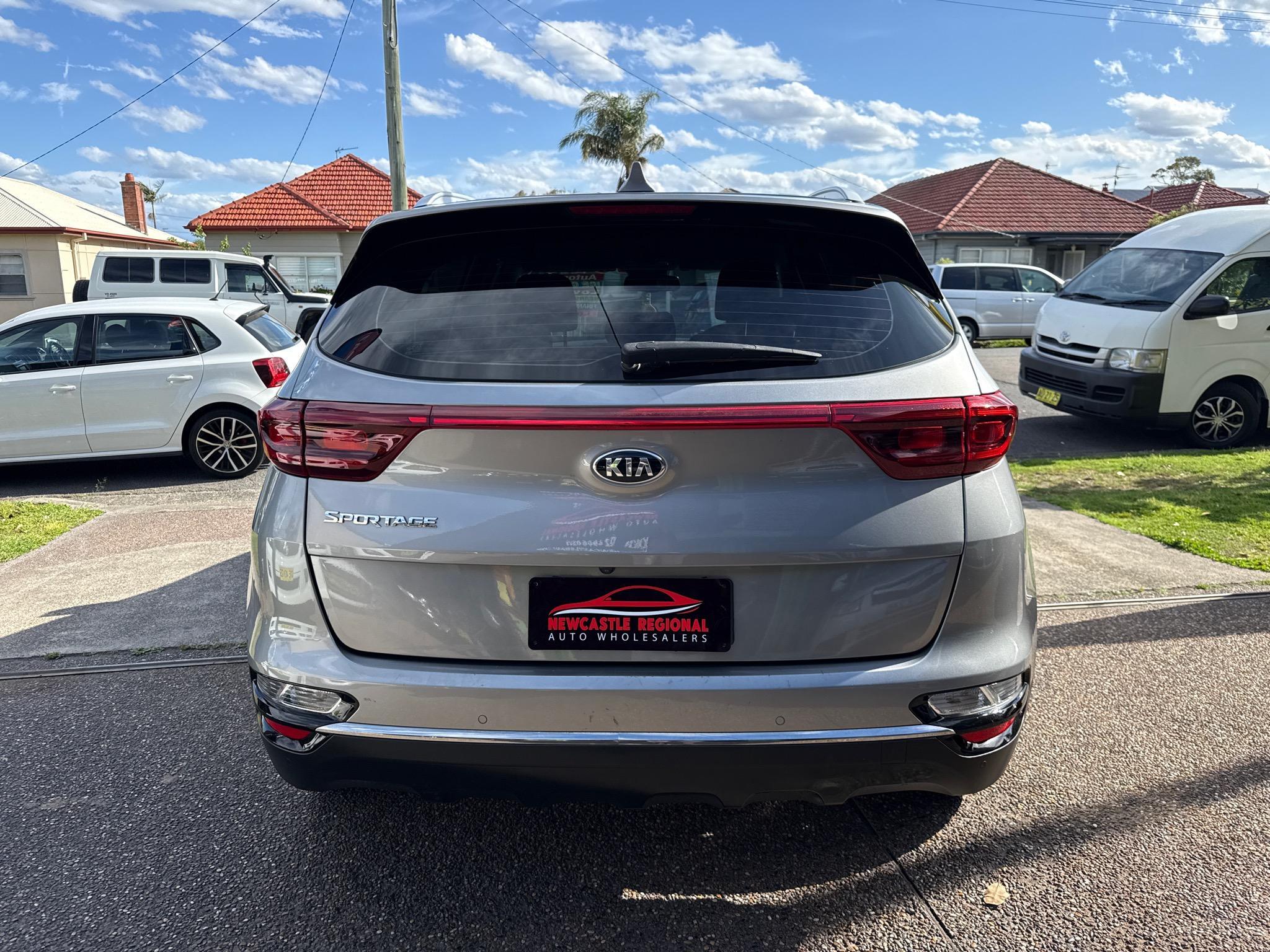 KIA SPORTAGE