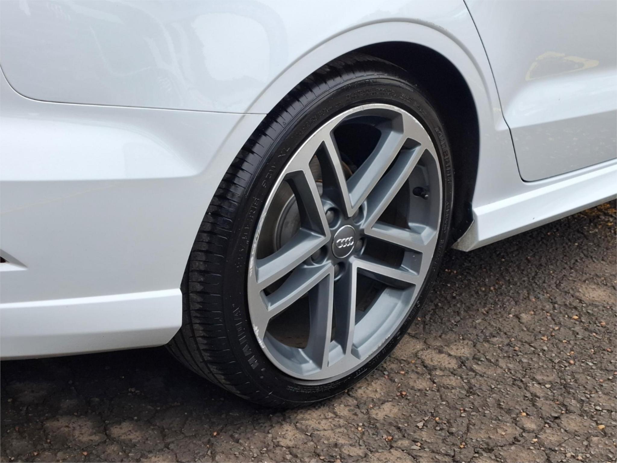 2019 AUDI A3 8V 35 TFSI S LINE PLUS SEDAN 4DR S TRONIC 7SP 1.4T [MY19] image 23