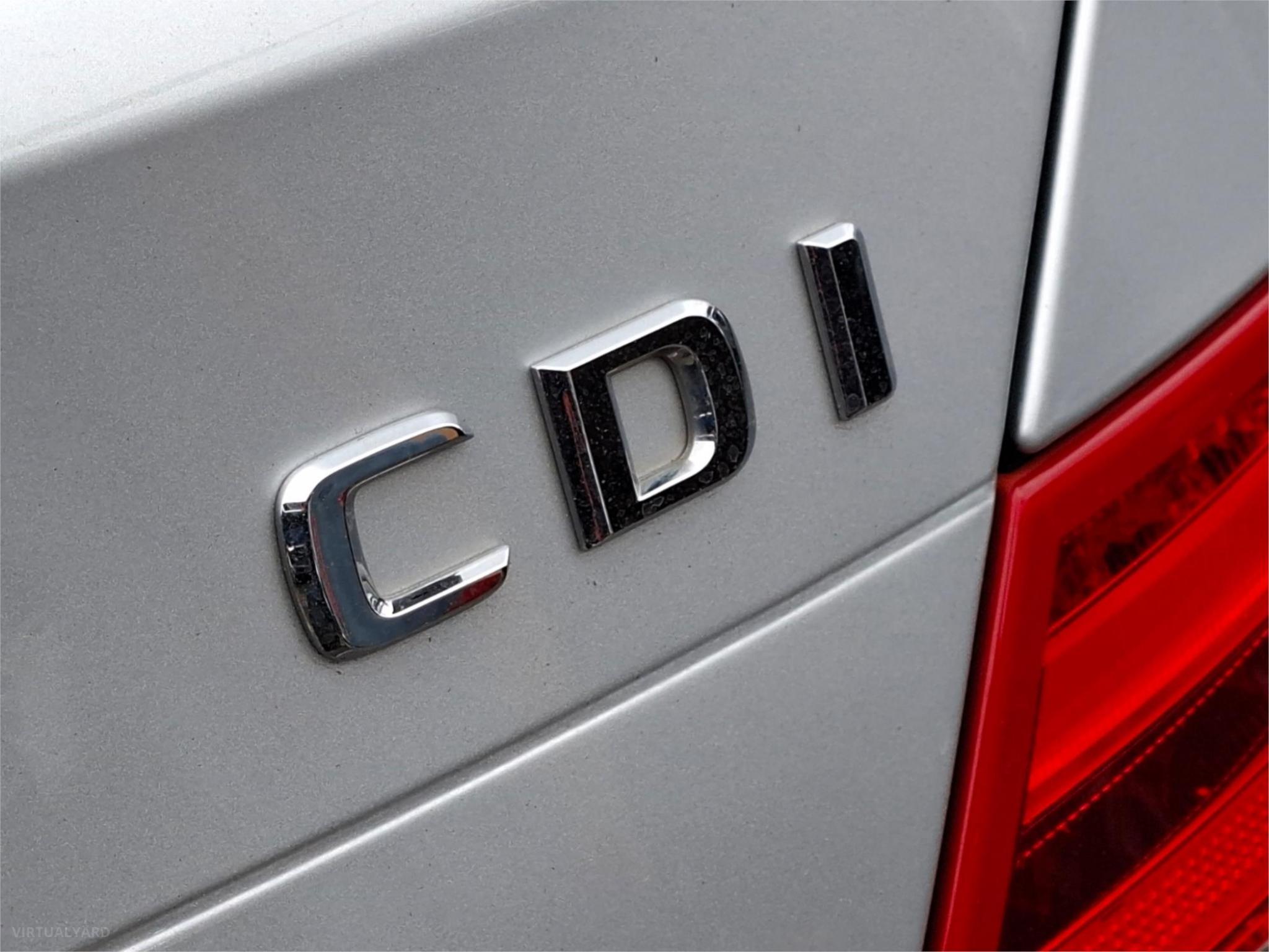 2013 MERCEDES-BENZ C-CLASS W204 C250 CDI AVANTGARDE SEDAN 4DR 7G-TRONIC + 7SP 2.1DTT [MY13] image 29