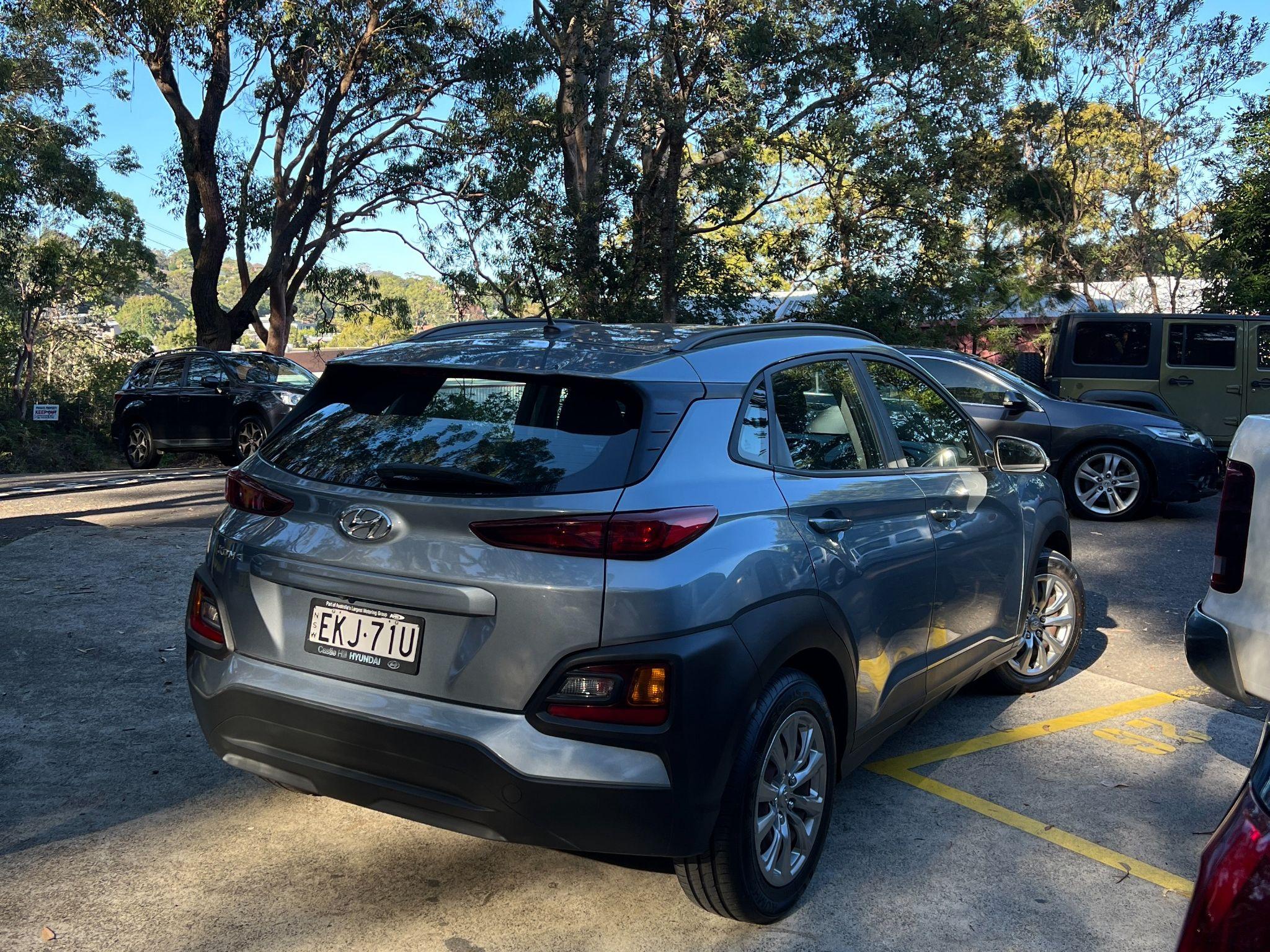 HYUNDAI KONA