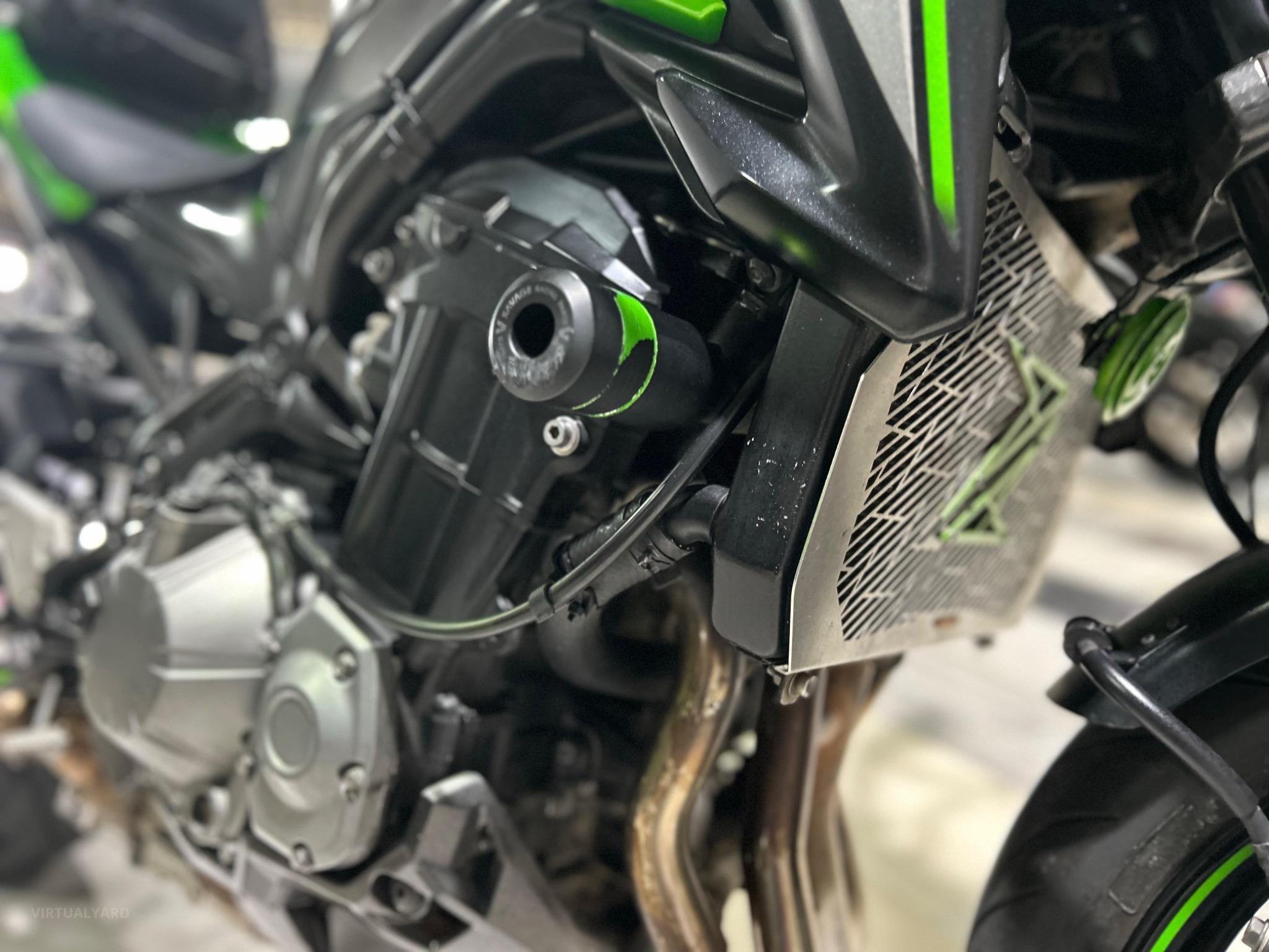 KAWASAKI Z900 ABS