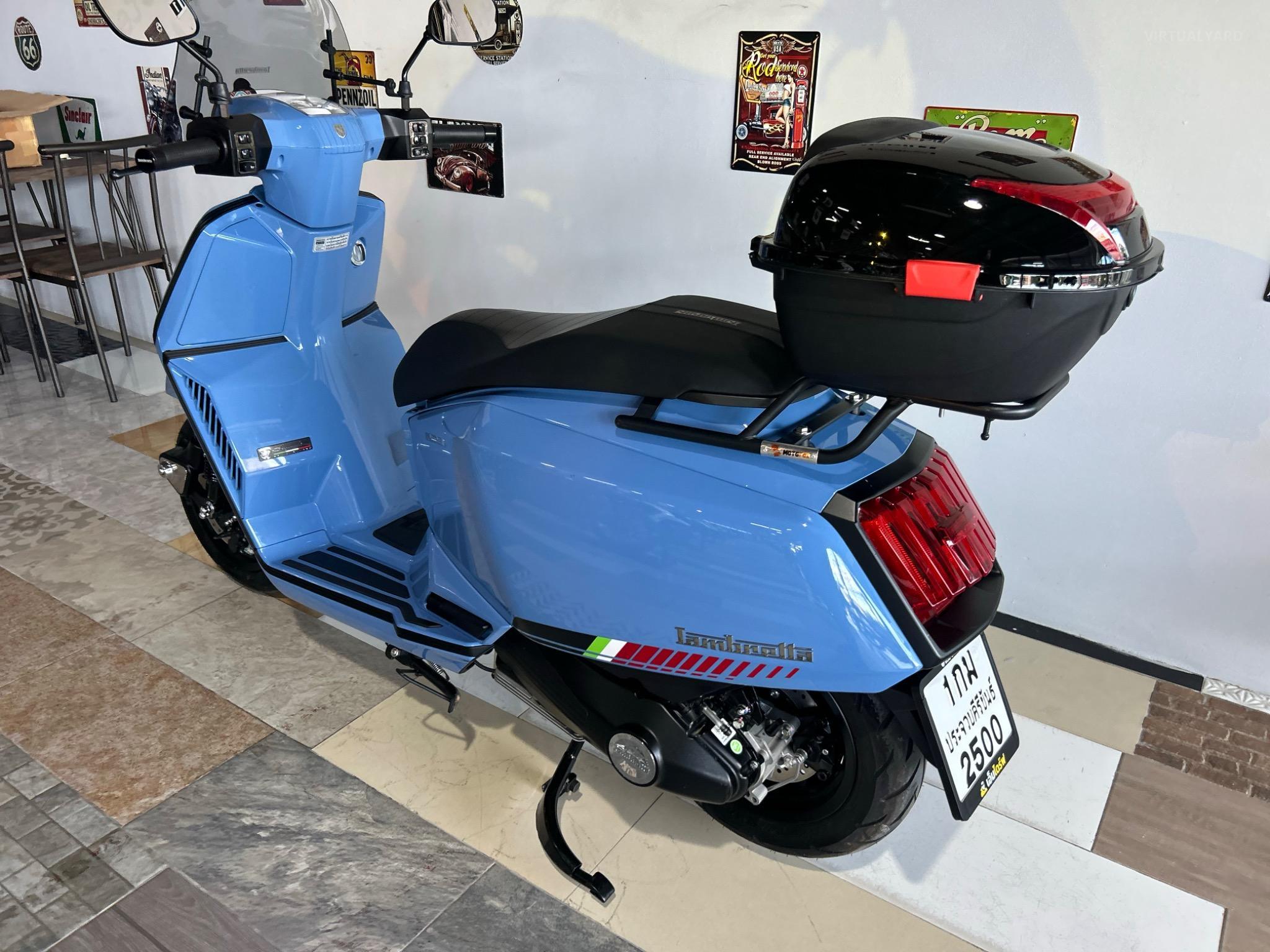 LAMBRETTA X200