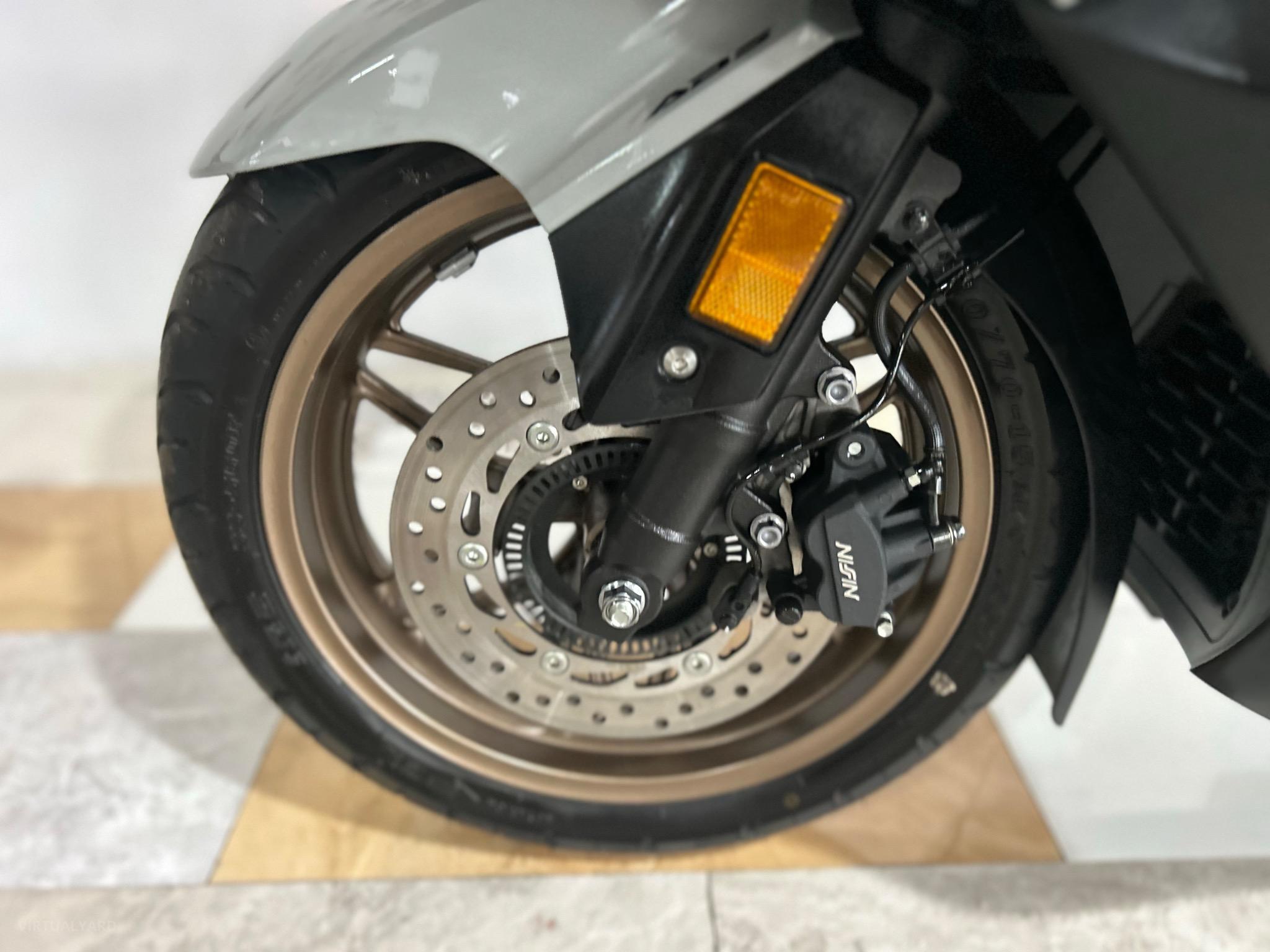 HONDA FORZA 350