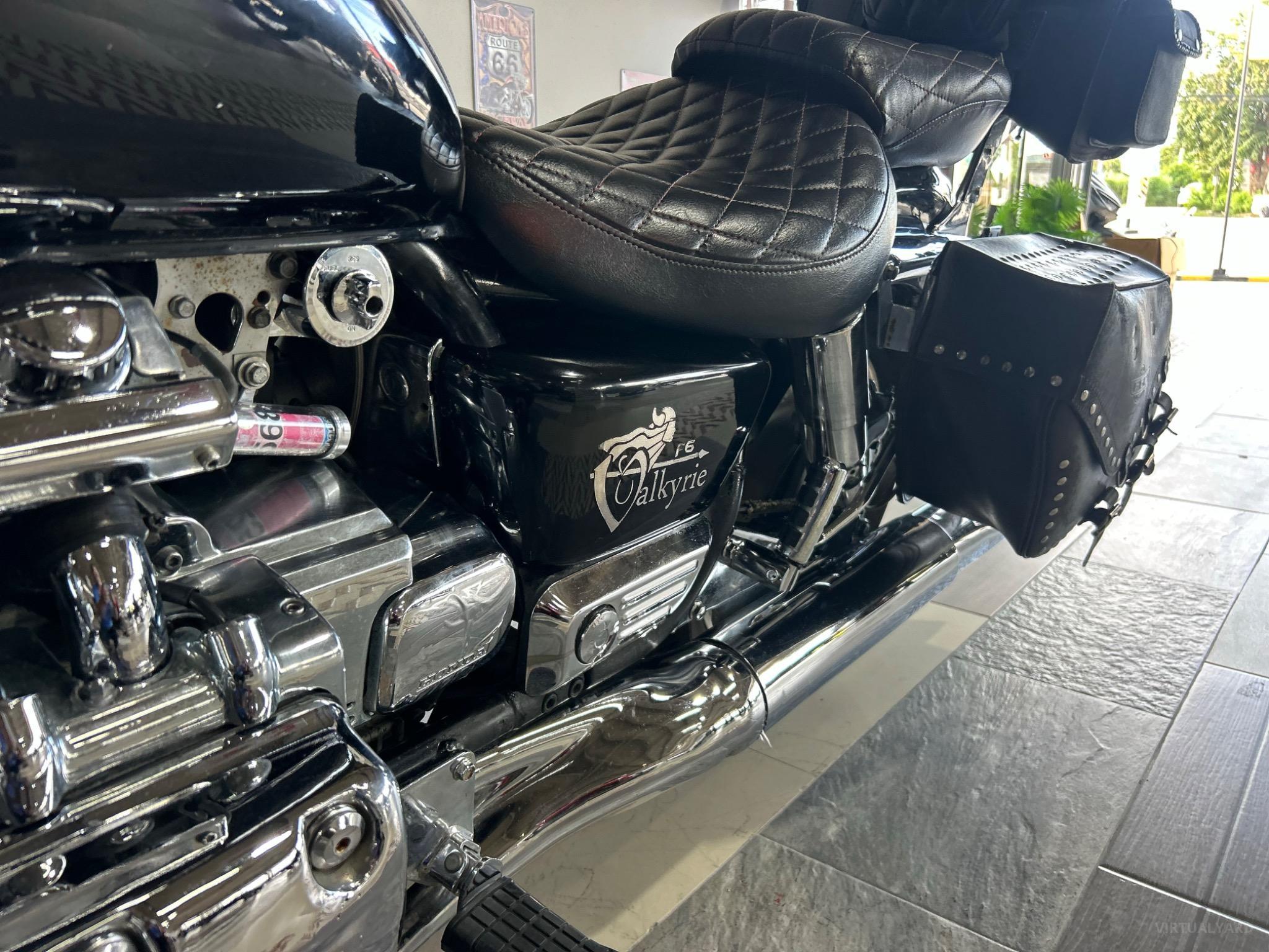 HONDA VALKYRIE 1500