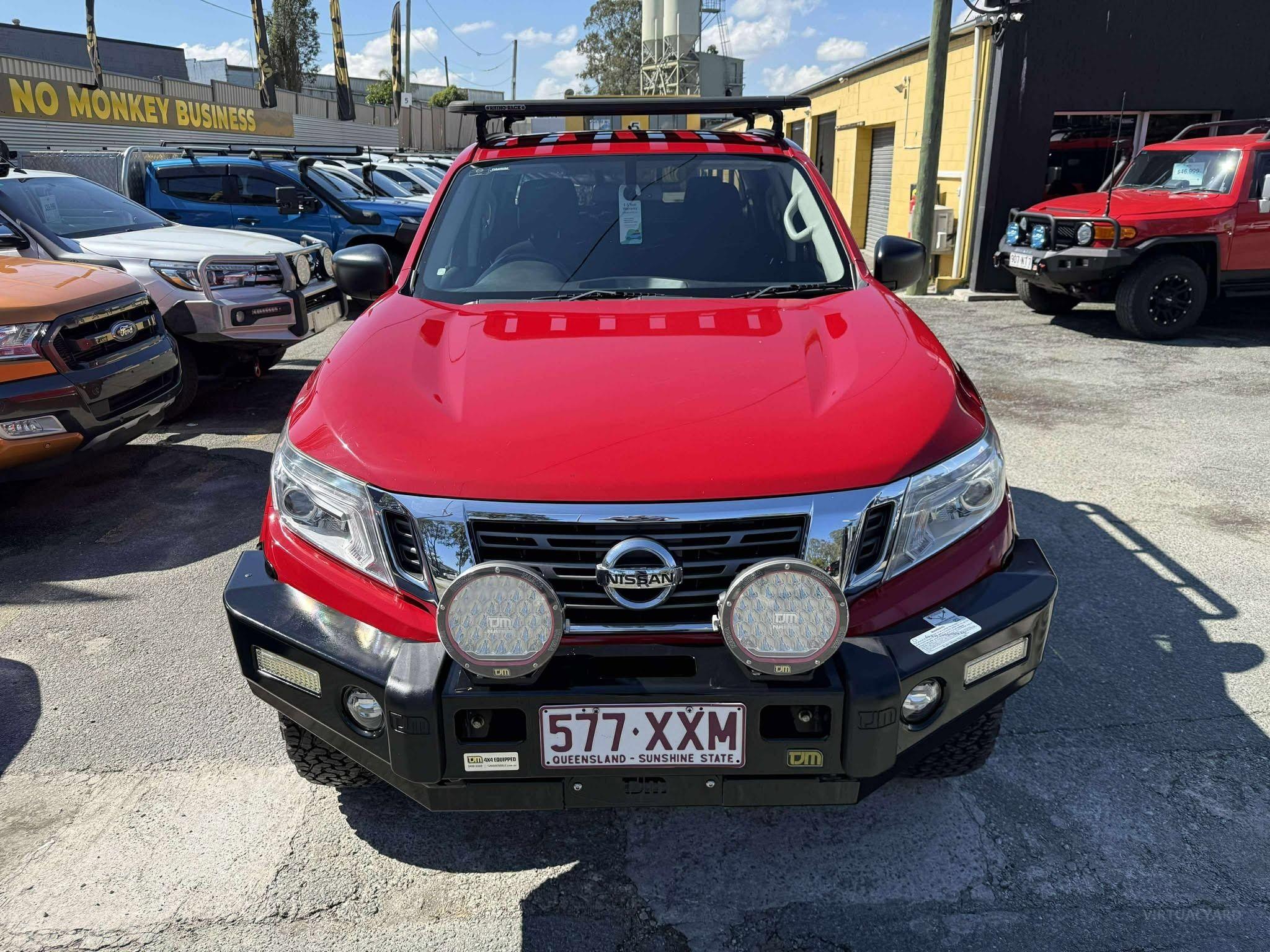 NISSAN NAVARA