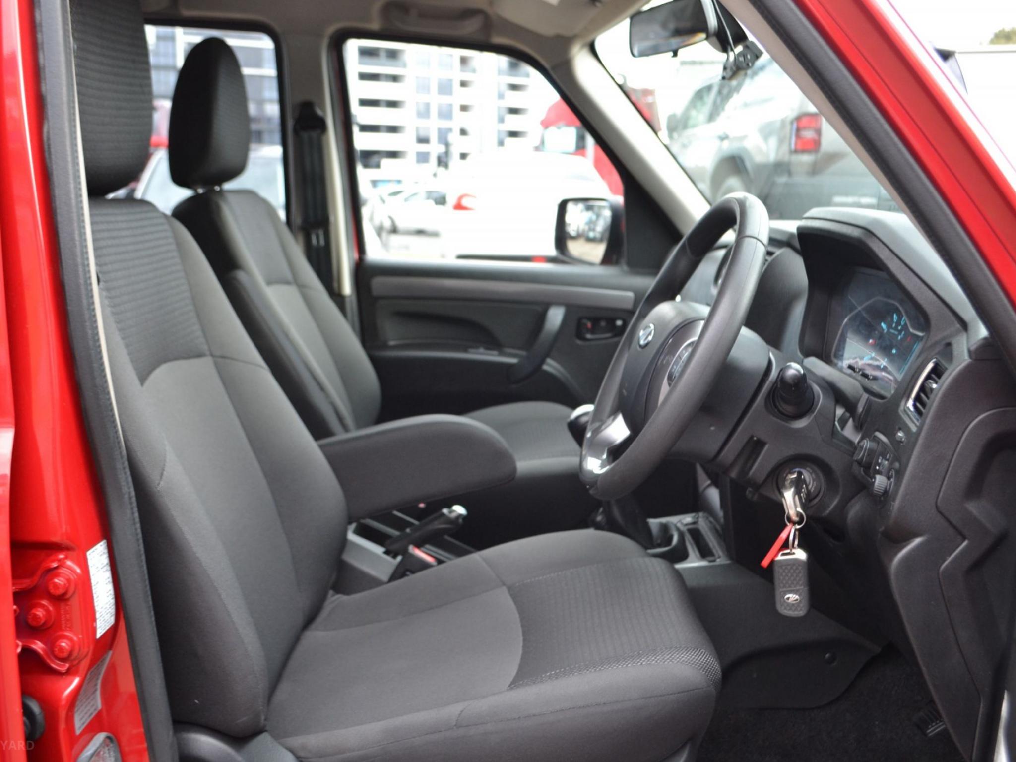 Mahindra PIK-UP