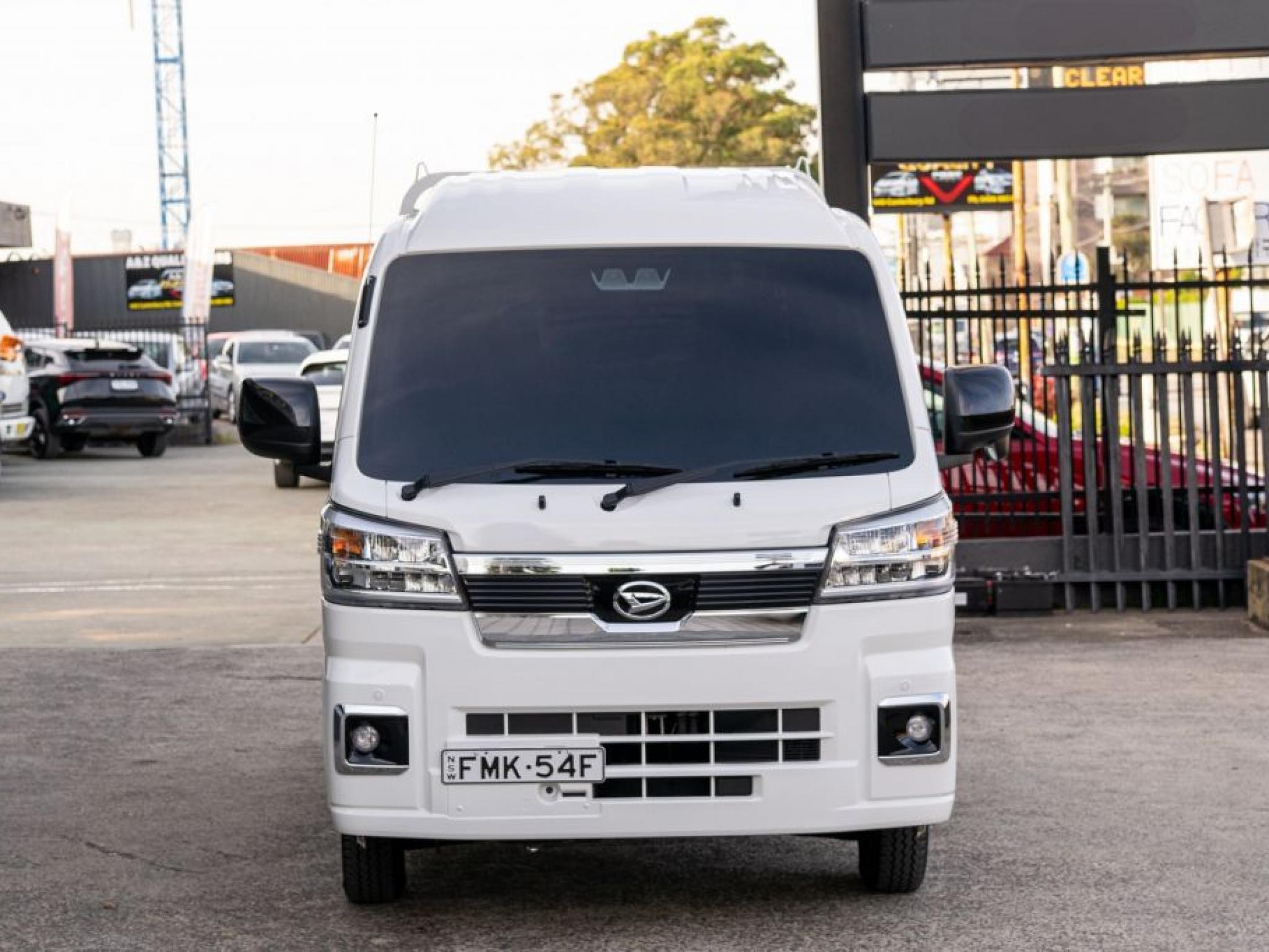 DAIHATSU HI-JET