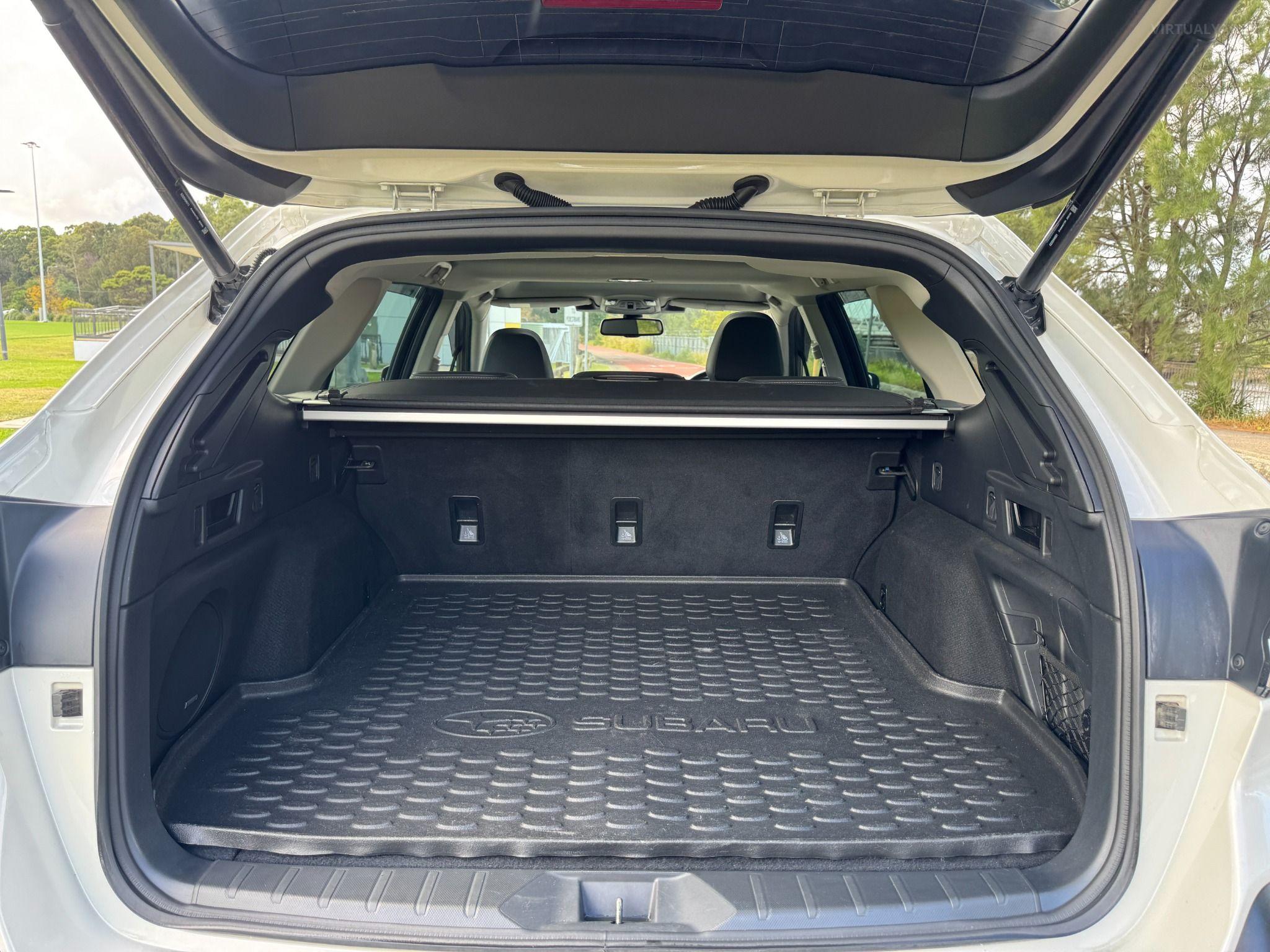 SUBARU OUTBACK