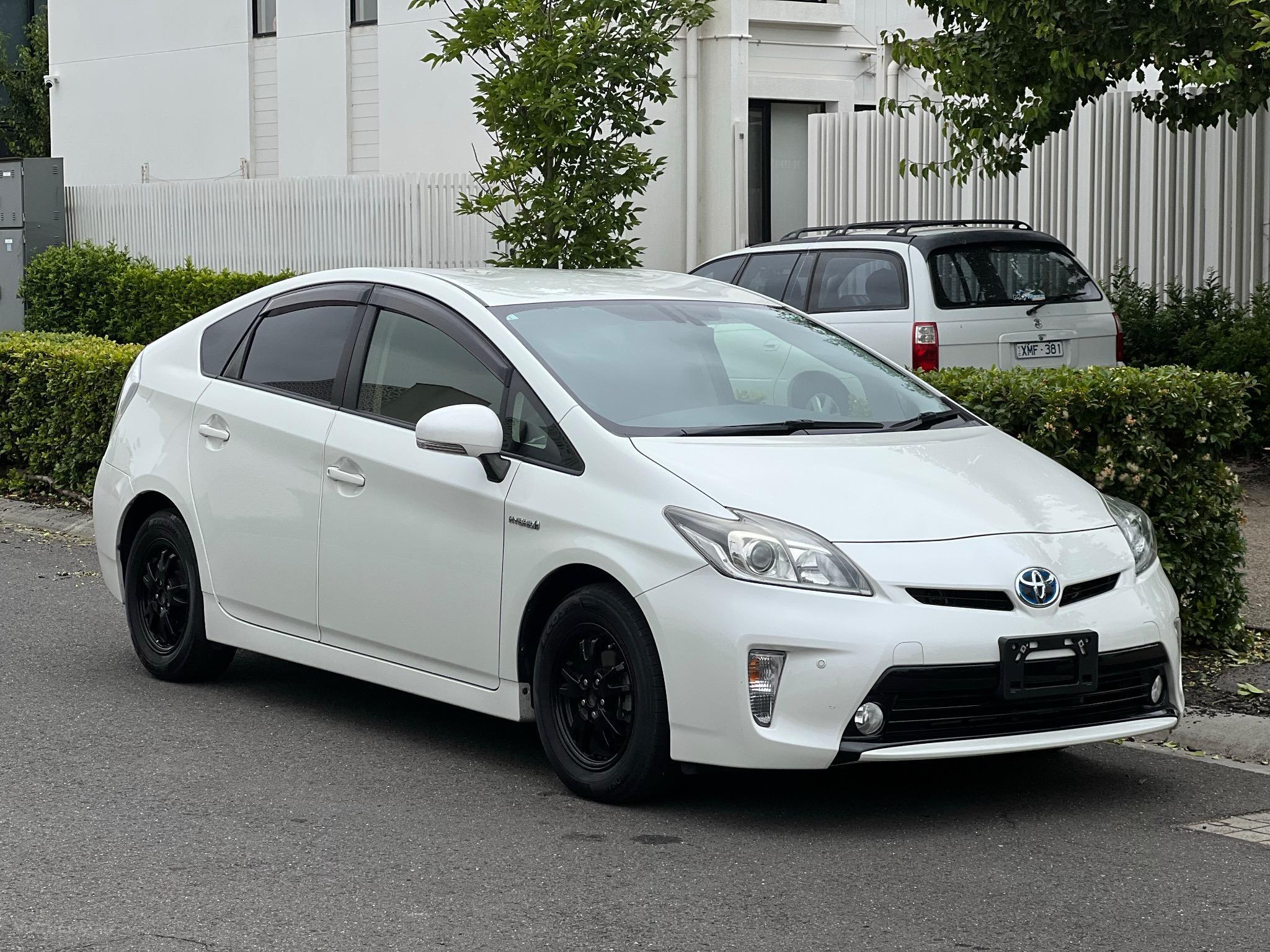 TOYOTA PRIUS HYBRID