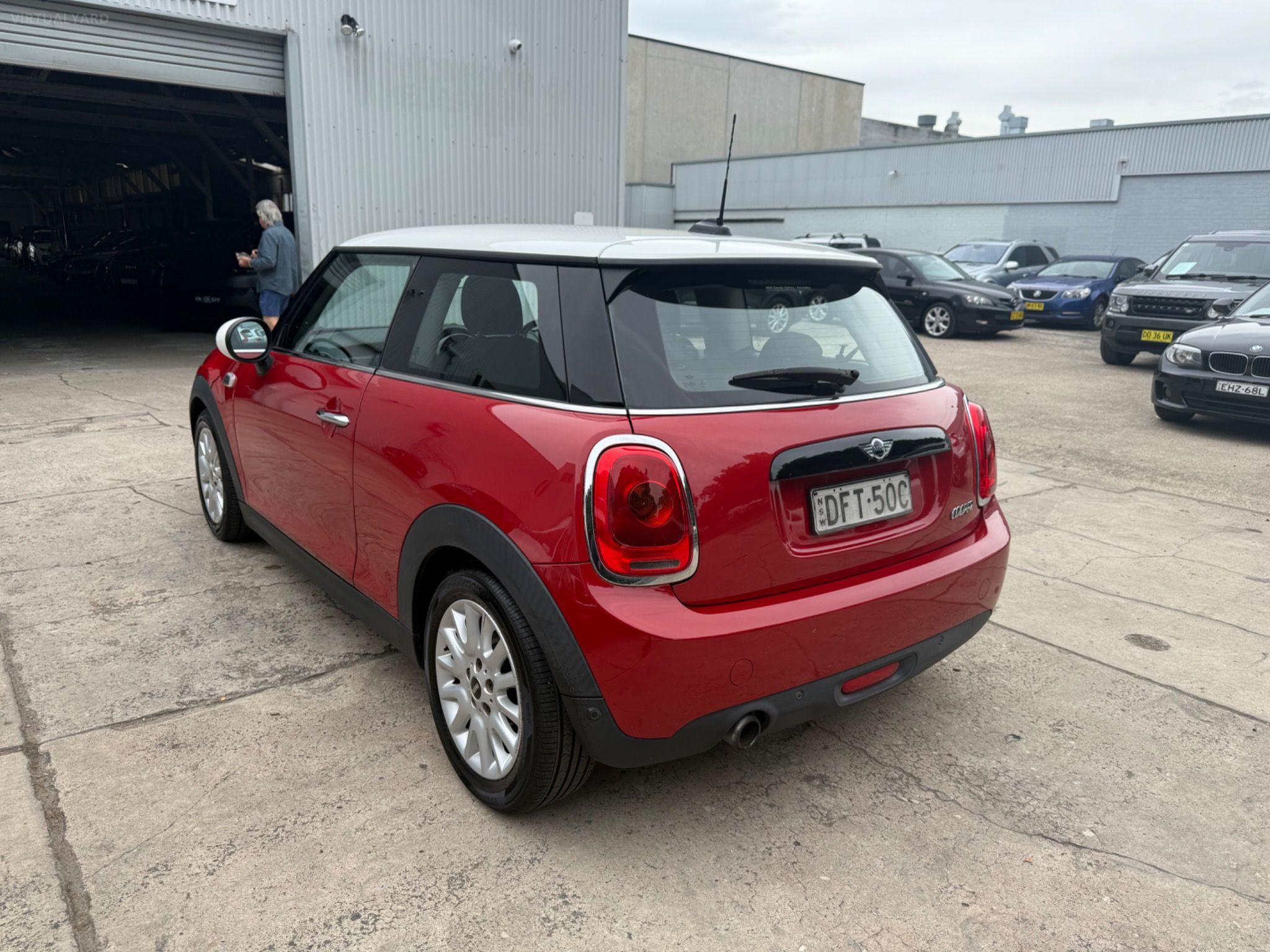 MINI Hatch