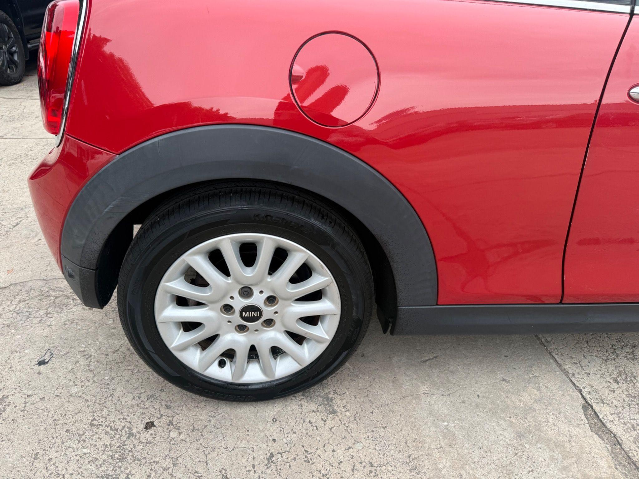 MINI Hatch
