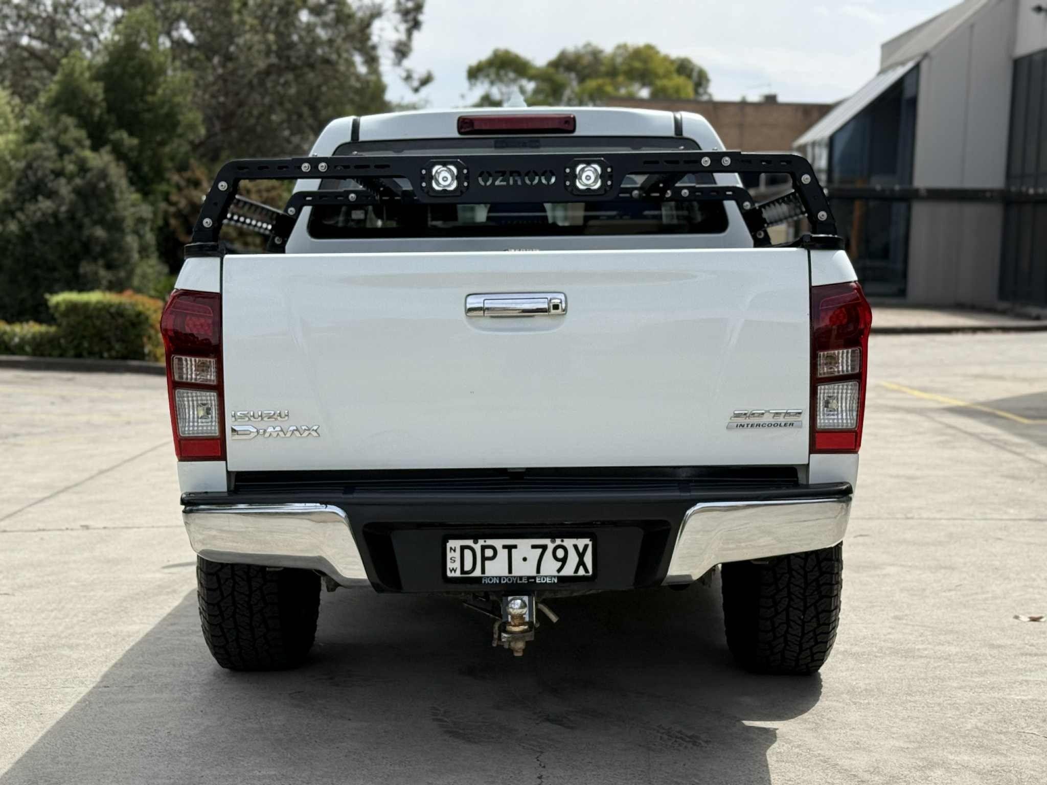 ISUZU D-MAX
