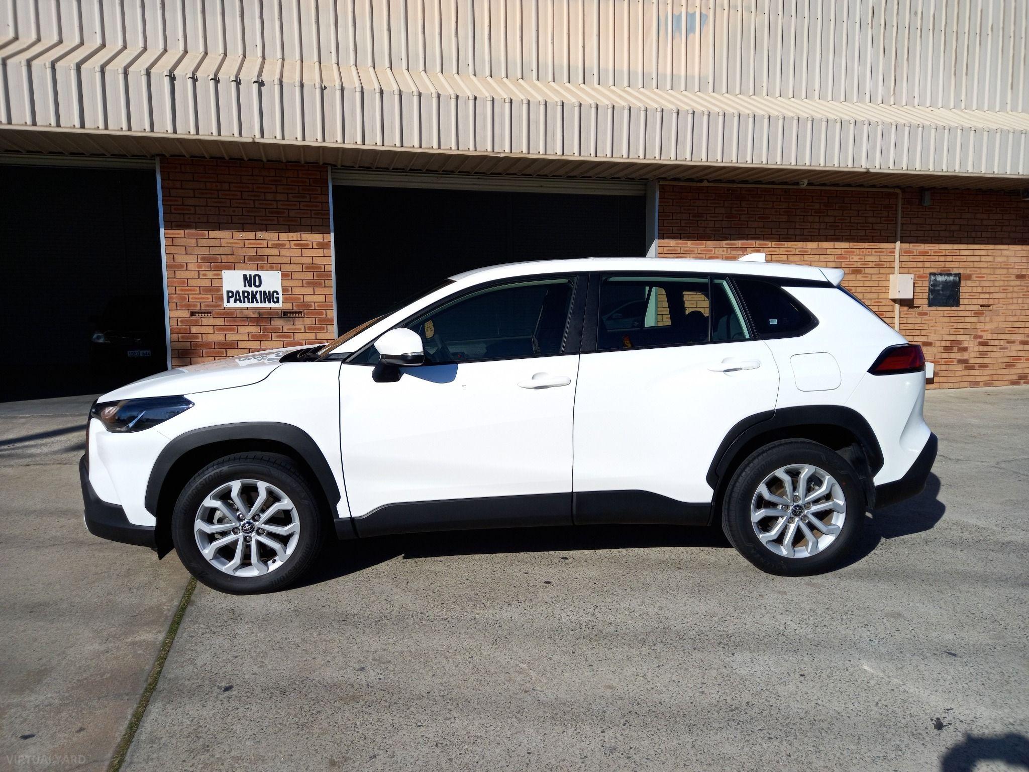 TOYOTA COROLLA CROSS