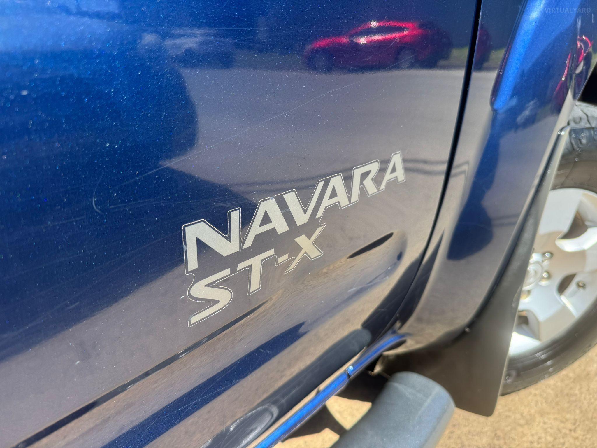 NISSAN NAVARA