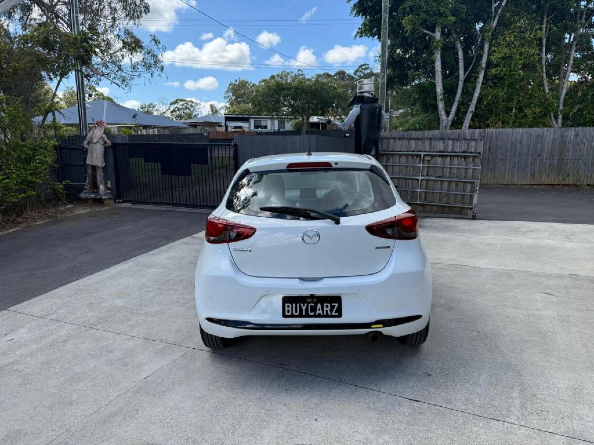 Mazda 2