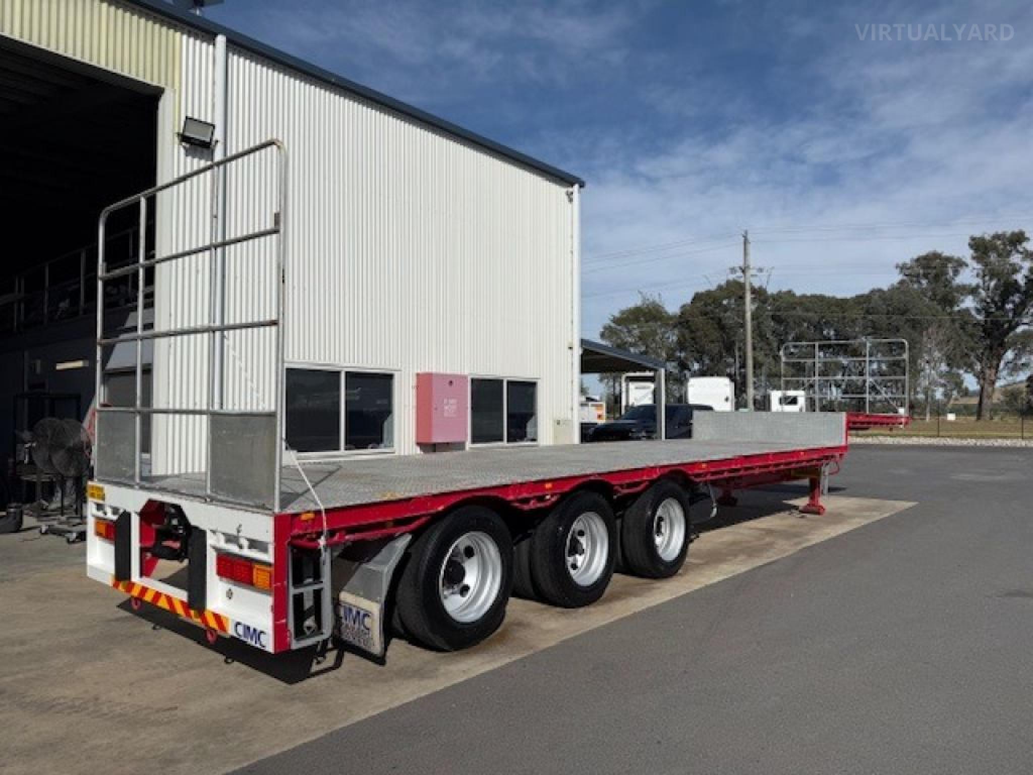 CIMC 45 TRI-AXLE DROP DECK