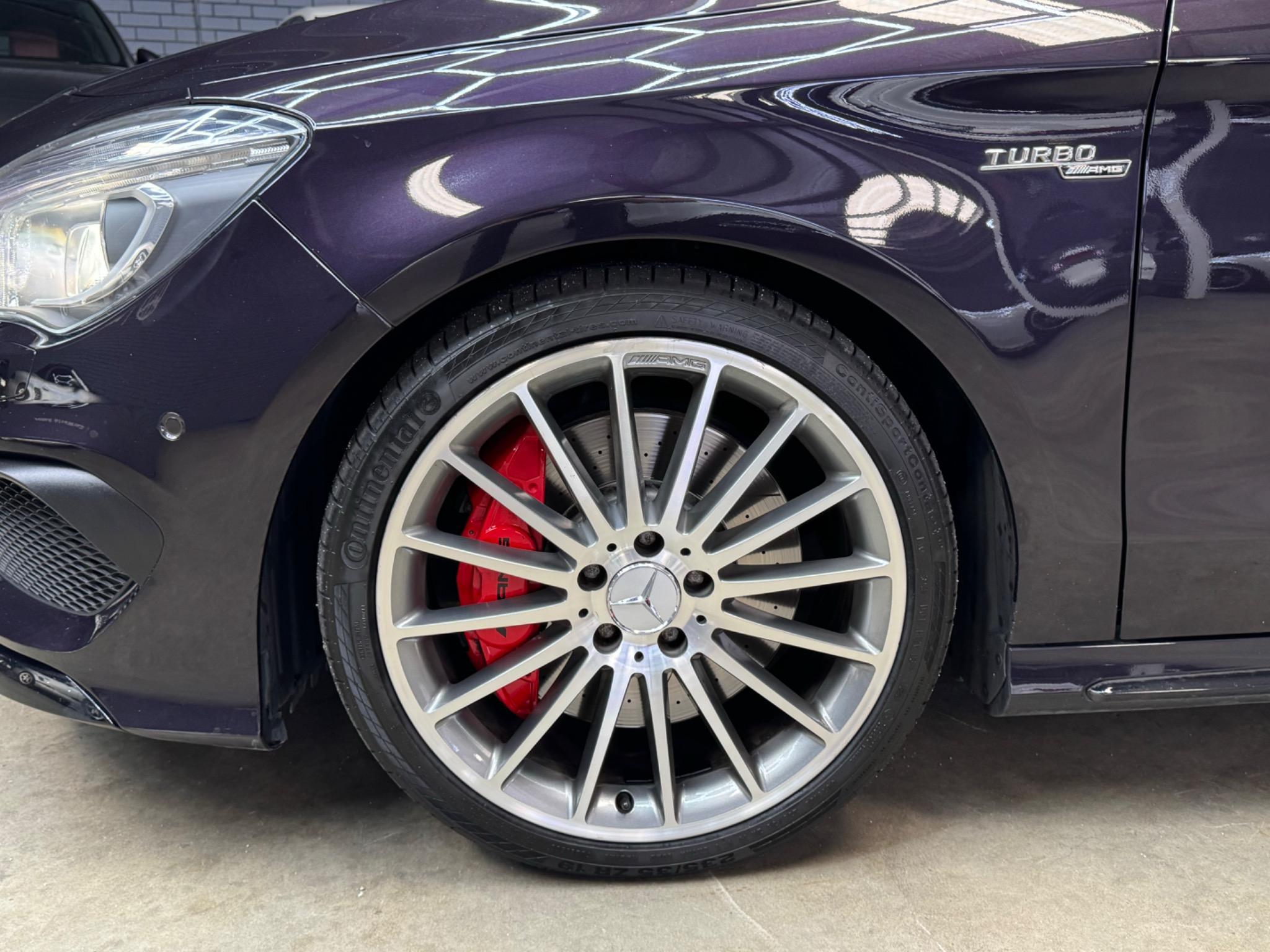MERCEDES-BENZ CLA
