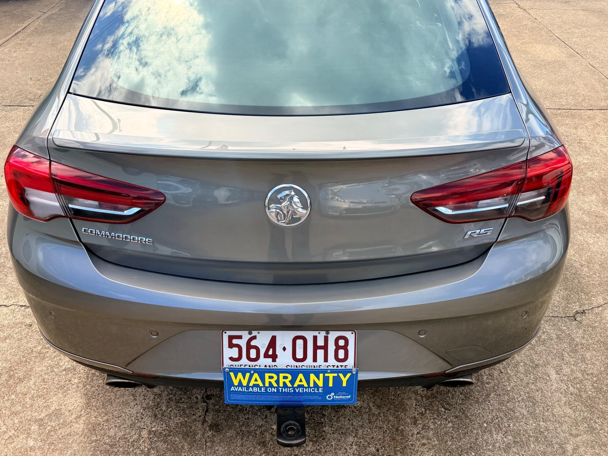 HOLDEN COMMODORE