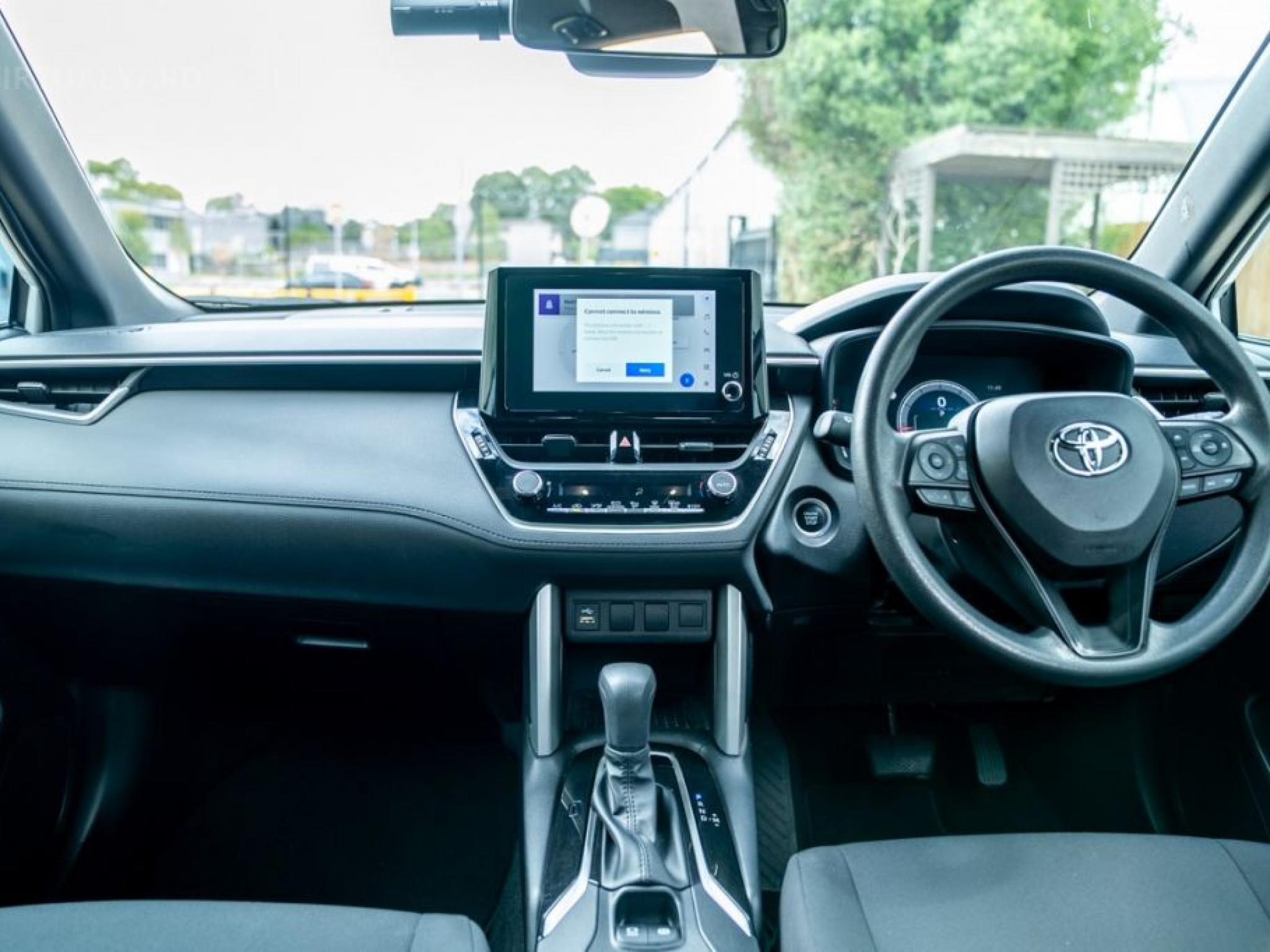 TOYOTA COROLLA CROSS