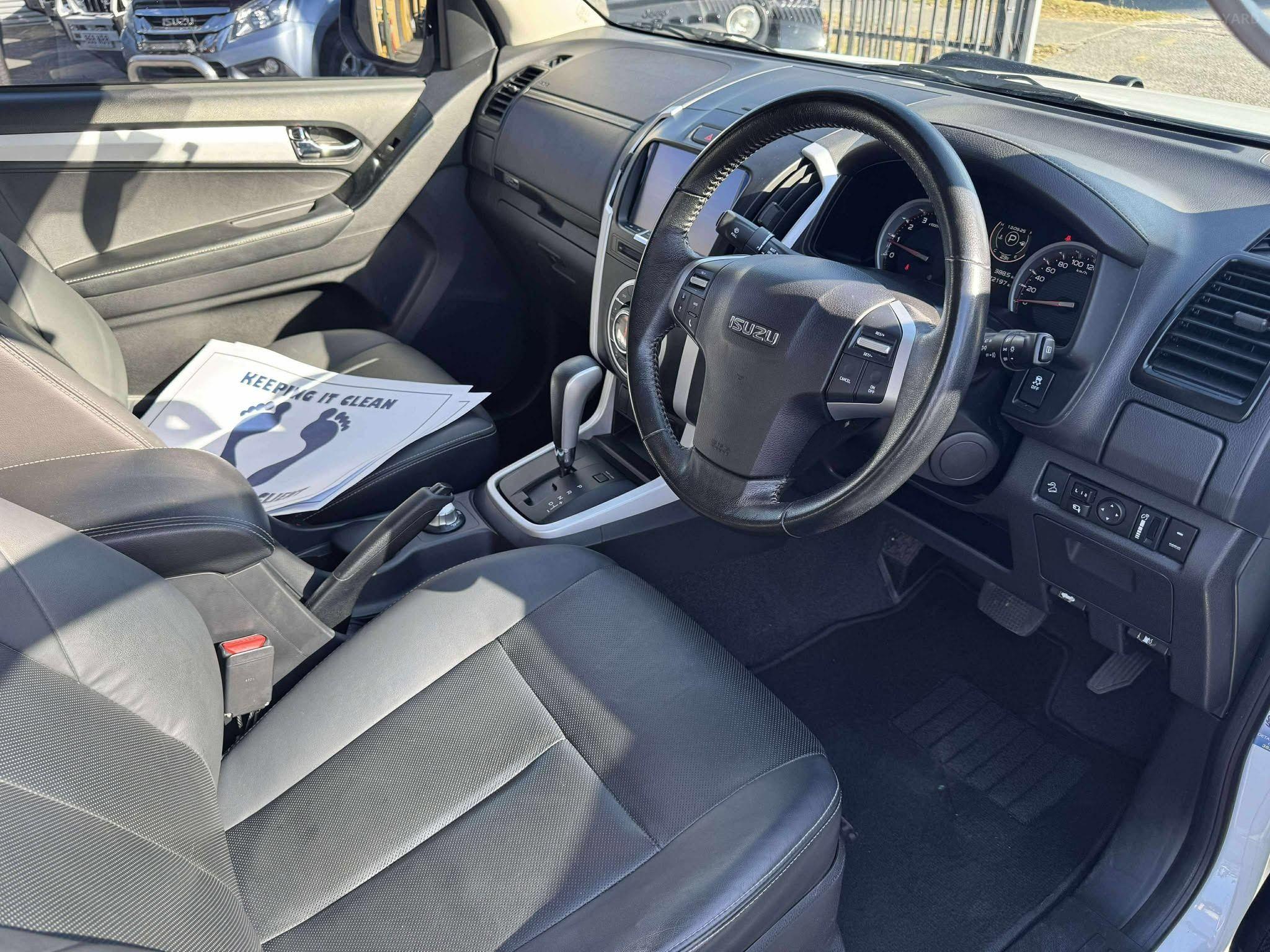 ISUZU D-MAX