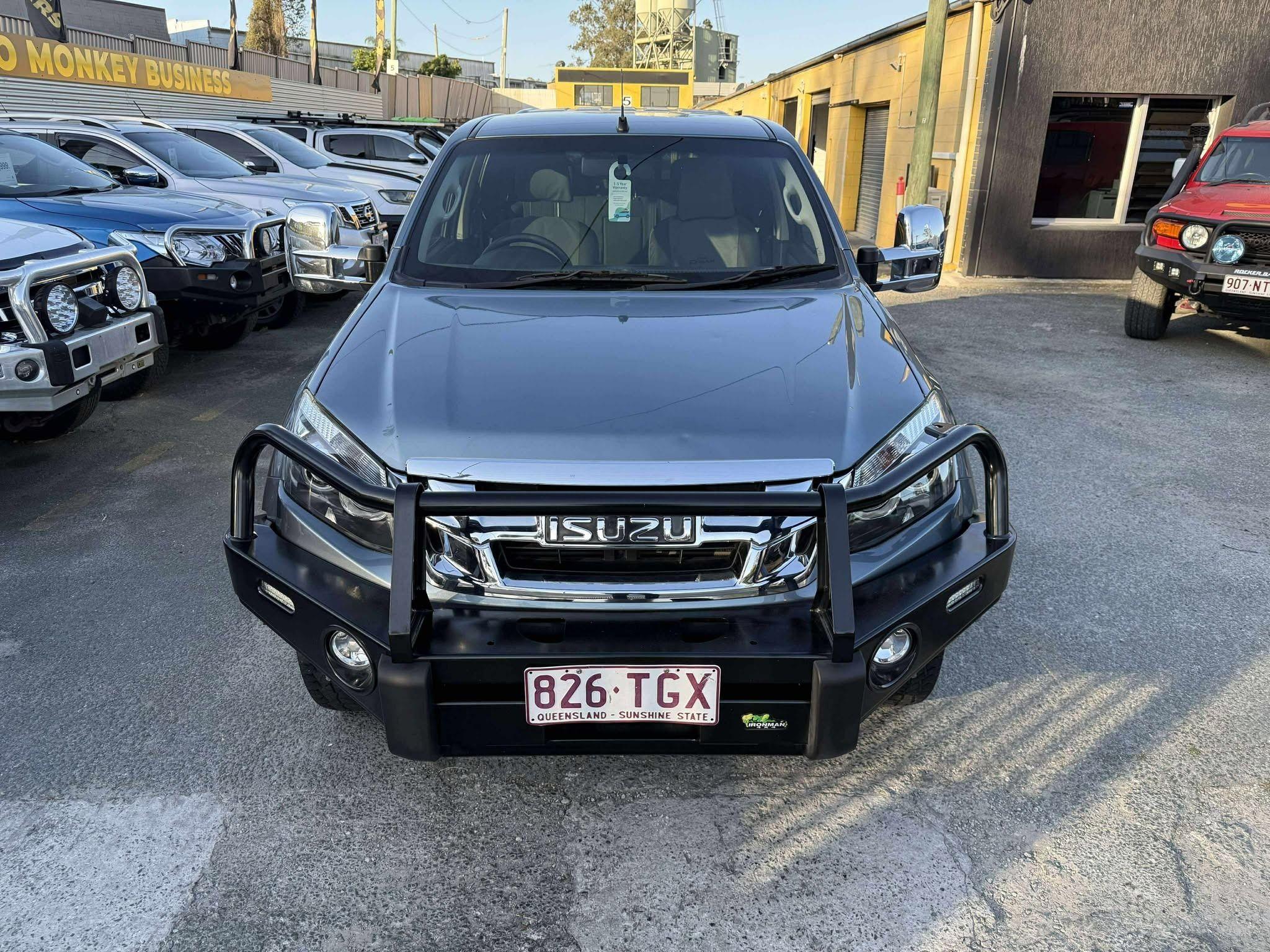 ISUZU D-MAX