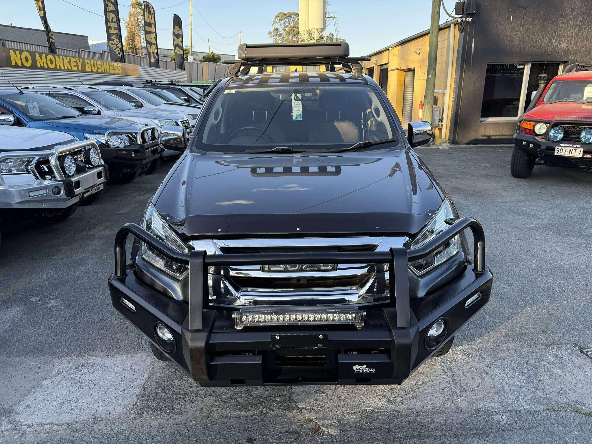 ISUZU D-MAX