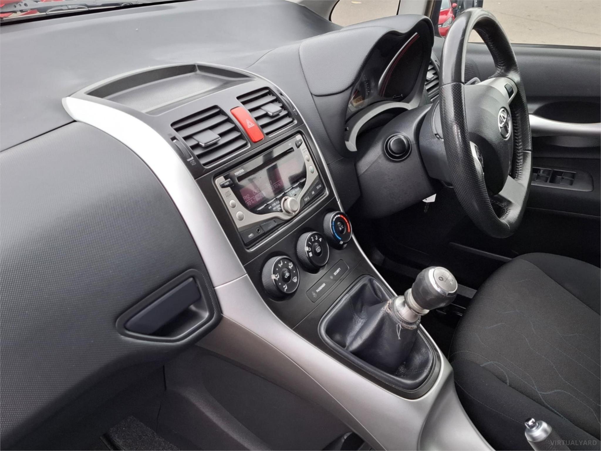 2011 TOYOTA COROLLA ZRE152R ASCENT SPORT HATCHBACK 5DR MAN 6SP, 1.8I [MY11] image 17