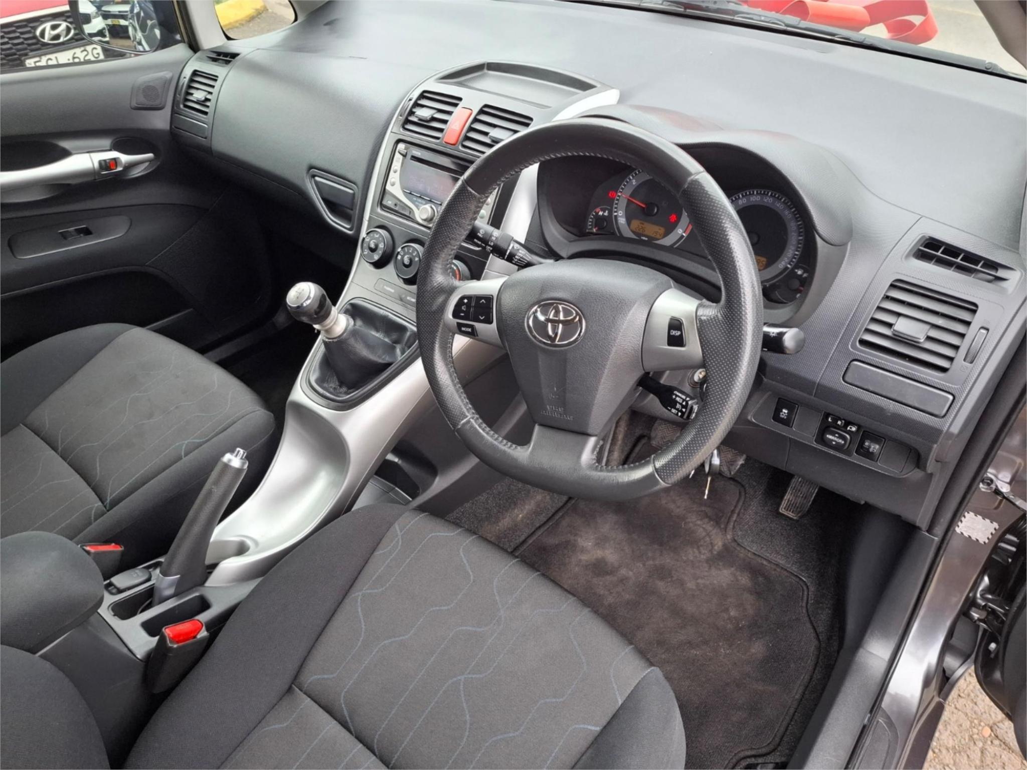 2011 TOYOTA COROLLA ZRE152R ASCENT SPORT HATCHBACK 5DR MAN 6SP, 1.8I [MY11] image 9