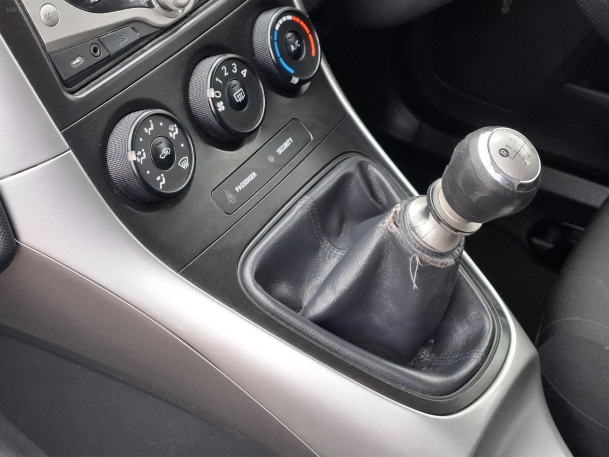 2011 TOYOTA COROLLA ZRE152R ASCENT SPORT HATCHBACK 5DR MAN 6SP, 1.8I [MY11] image 14