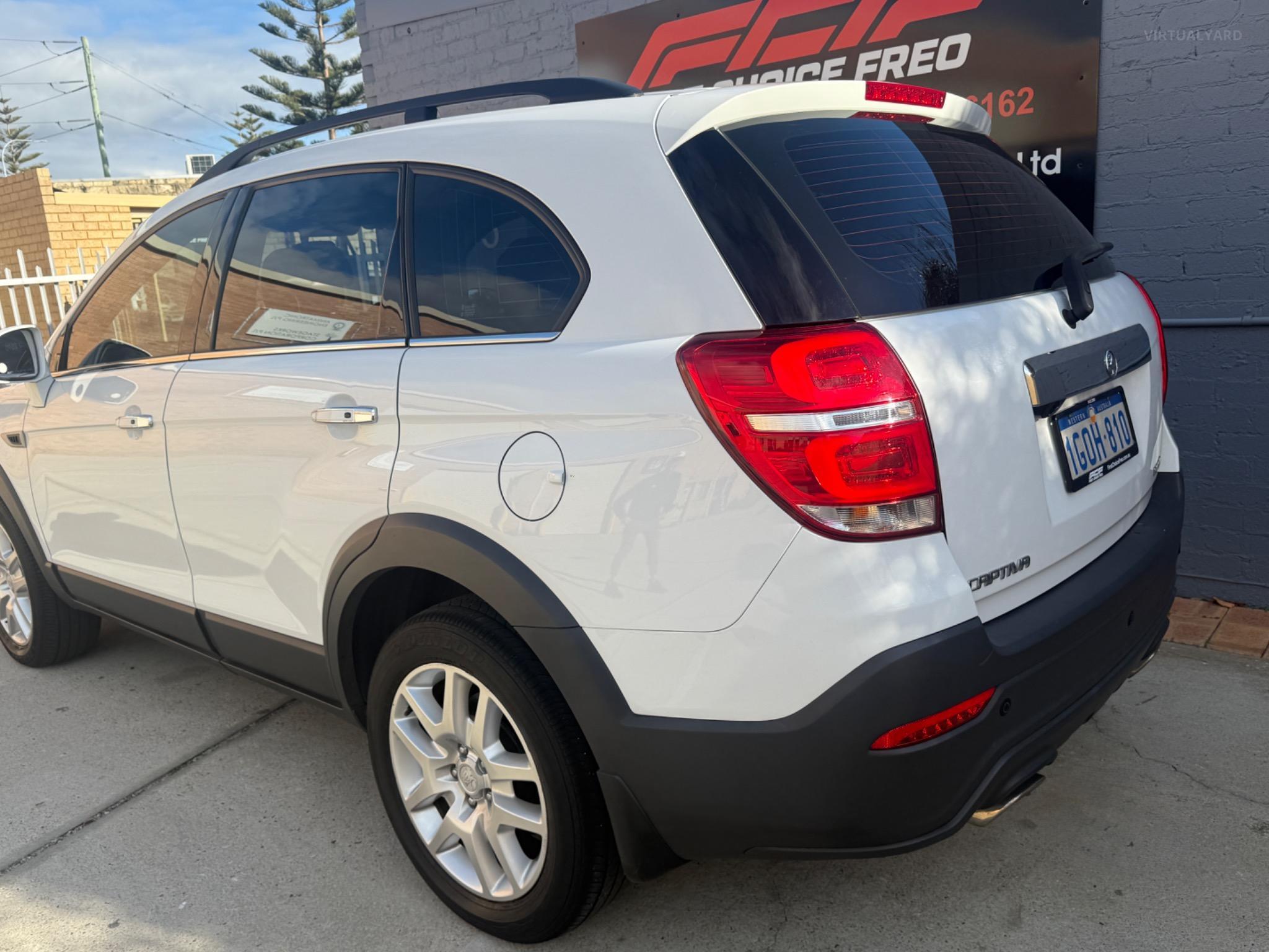 HOLDEN CAPTIVA